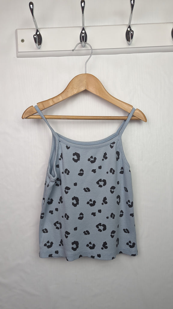 Very blue animal print crop top 7y V by Very Used, Preloved, Preworn & Second Hand Baby, Kids & Children's Clothing UK Online. Cheap affordable. Brands including Next, Joules, Nutmeg, TU, F&F, H&M.