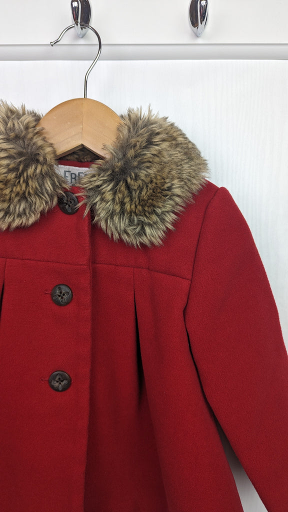 F&F Red Faux Fur Collar Coat - Girls 12-18 Months F&F Used, Preloved, Preworn & Second Hand Baby, Kids & Children's Clothing UK Online. Cheap affordable. Brands including Next, Joules, Nutmeg, TU, F&F, H&M.