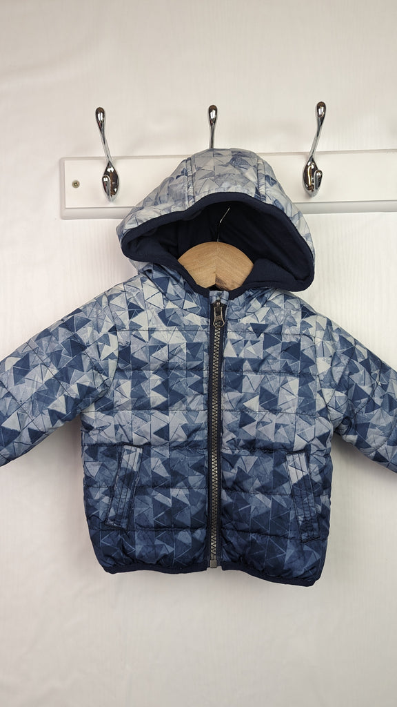 F&F Blue Geometric Puffer Jacket - Boys 0-3 Months F&F Used, Preloved, Preworn & Second Hand Baby, Kids & Children's Clothing UK Online. Cheap affordable. Brands including Next, Joules, Nutmeg, TU, F&F, H&M.