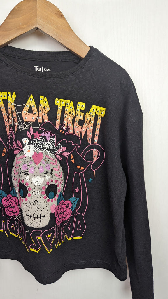 TU Halloween Trick or Treat Top - Girls 6-7 Years TU Used, Preloved, Preworn & Second Hand Baby, Kids & Children's Clothing UK Online. Cheap affordable. Brands including Next, Joules, Nutmeg, TU, F&F, H&M.