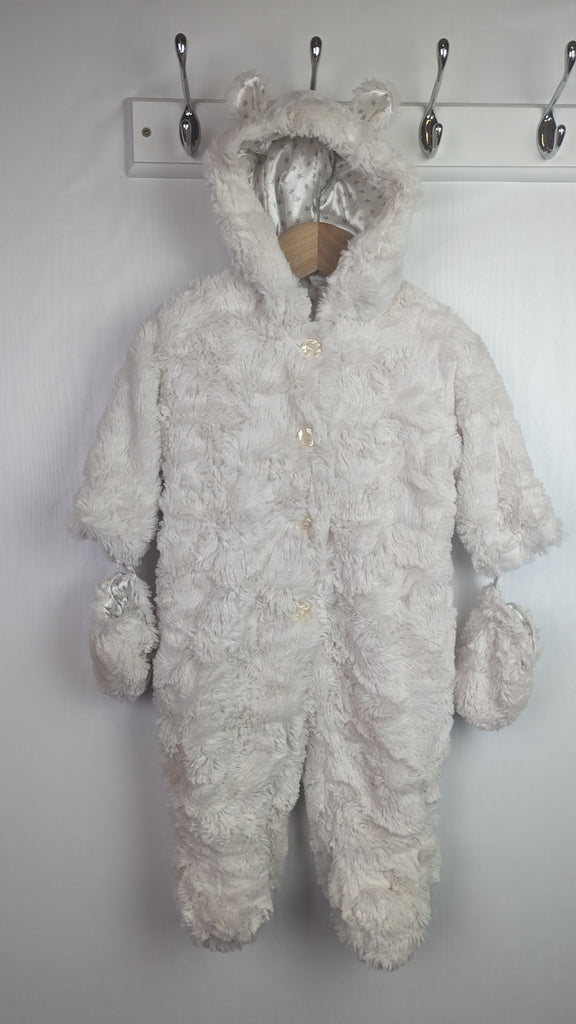 M&S Beige Faux Fur Pramsuit - Unisex 3-6 Months Marks & Spencer Used, Preloved, Preworn & Second Hand Baby, Kids & Children's Clothing UK Online. Cheap affordable. Brands including Next, Joules, Nutmeg, TU, F&F, H&M.