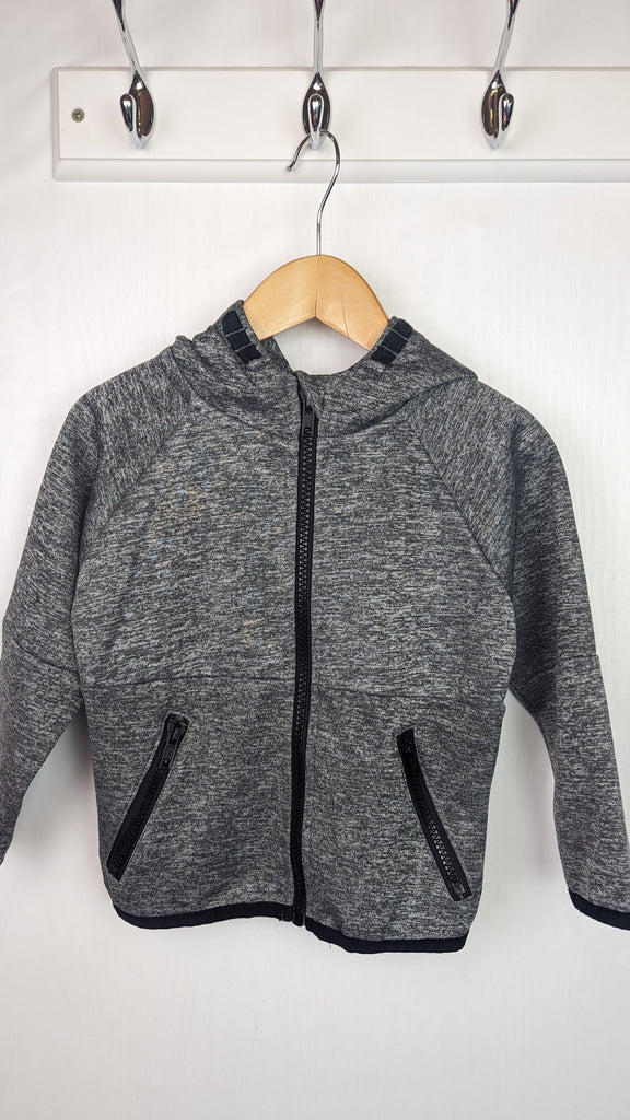Urban Rascals Grey Zip Hoodie - Boys 12-18 Months Urban Rascals Used, Preloved, Preworn & Second Hand Baby, Kids & Children's Clothing UK Online. Cheap affordable. Brands including Next, Joules, Nutmeg, TU, F&F, H&M.