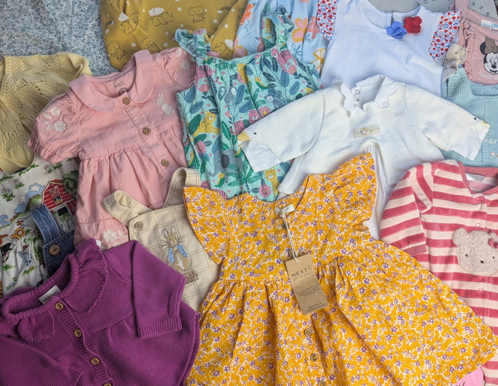 Second hand and preloved childrens, girls and boys clothing