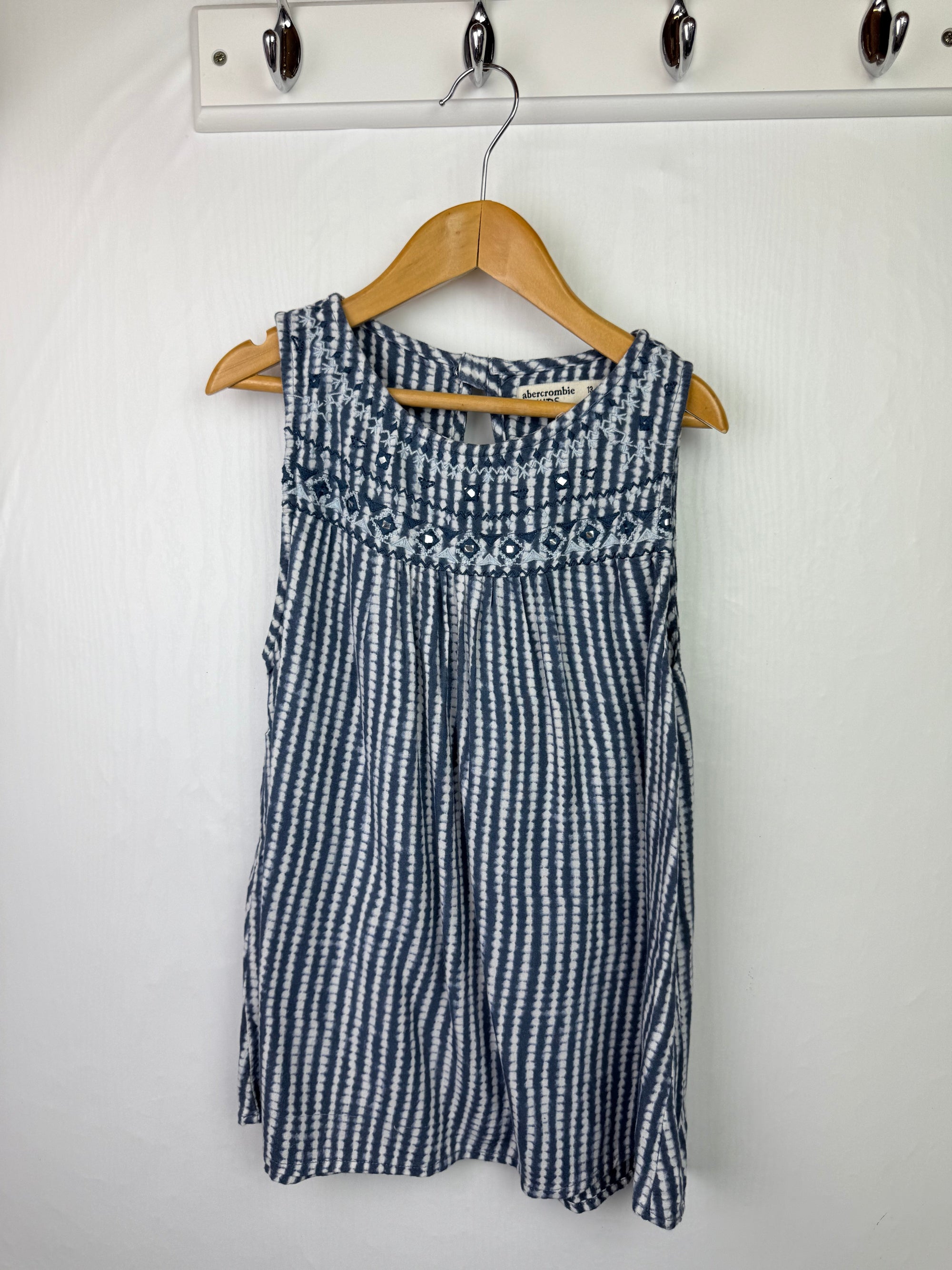 Abercrombie Tie Dye Top - Girls 13 - 14 Years - Little Ones Preloved. Second Hand Children's & Preloved Baby, Kids, Girls & Boys Clothes. UK online