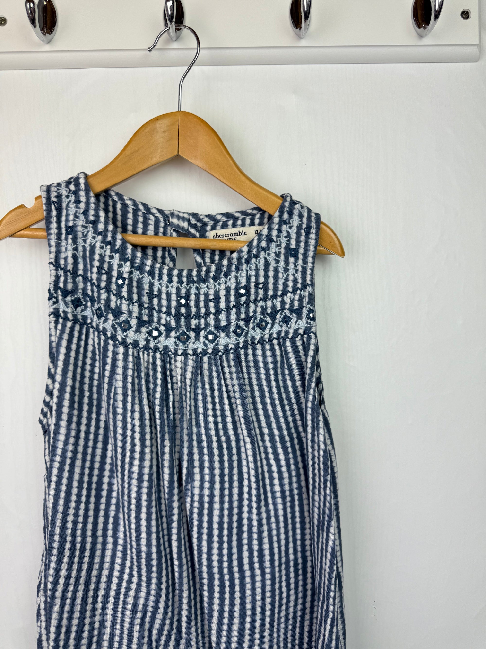 Abercrombie Tie Dye Top - Girls 13 - 14 Years - Little Ones Preloved. Second Hand Children's & Preloved Baby, Kids, Girls & Boys Clothes. UK online