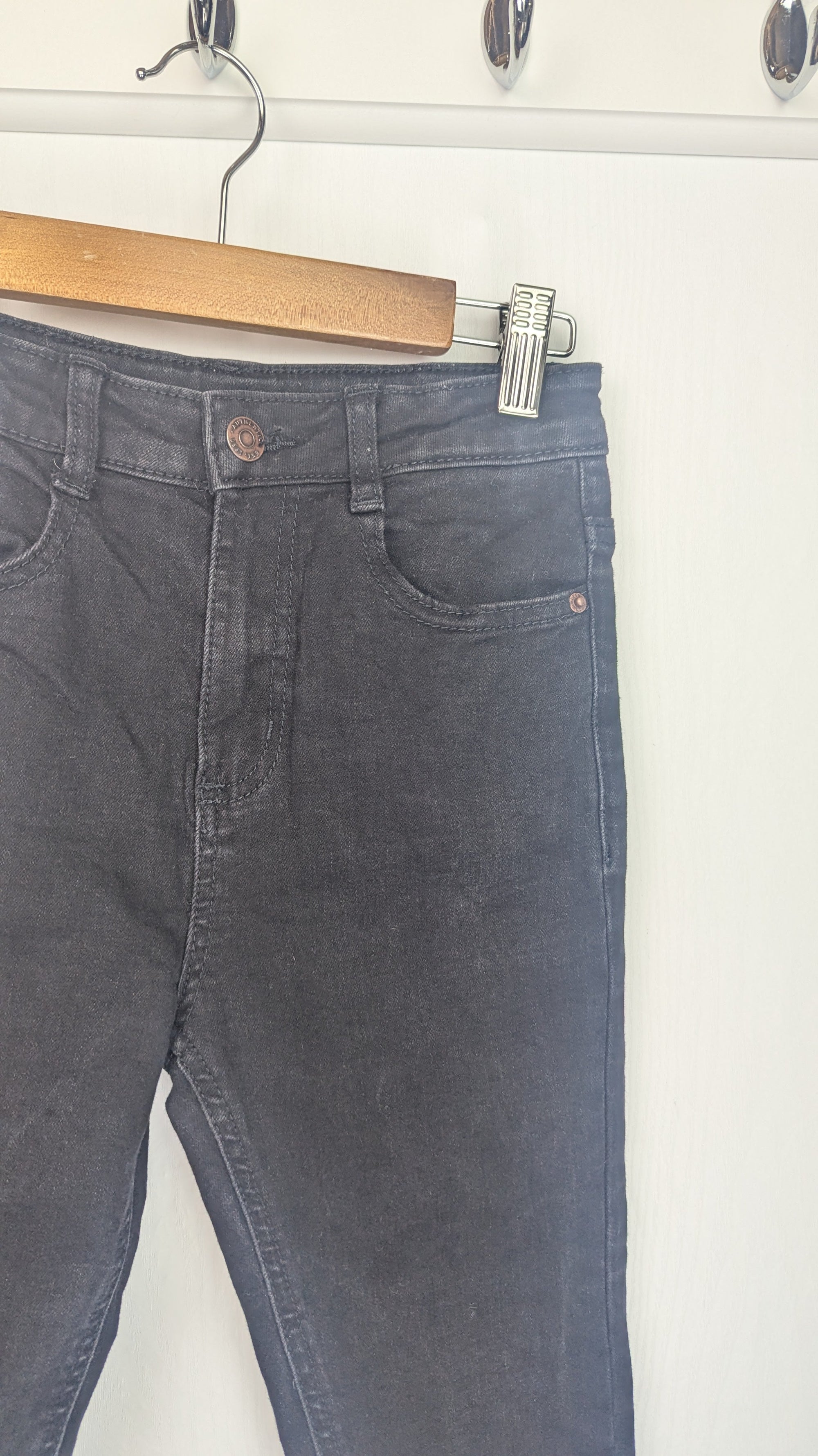 George Black Frayed Skinny Jeans - Boys 10 - 11 Years - Little Ones Preloved. Second Hand Children's & Preloved Baby, Kids, Girls & Boys Clothes. UK online