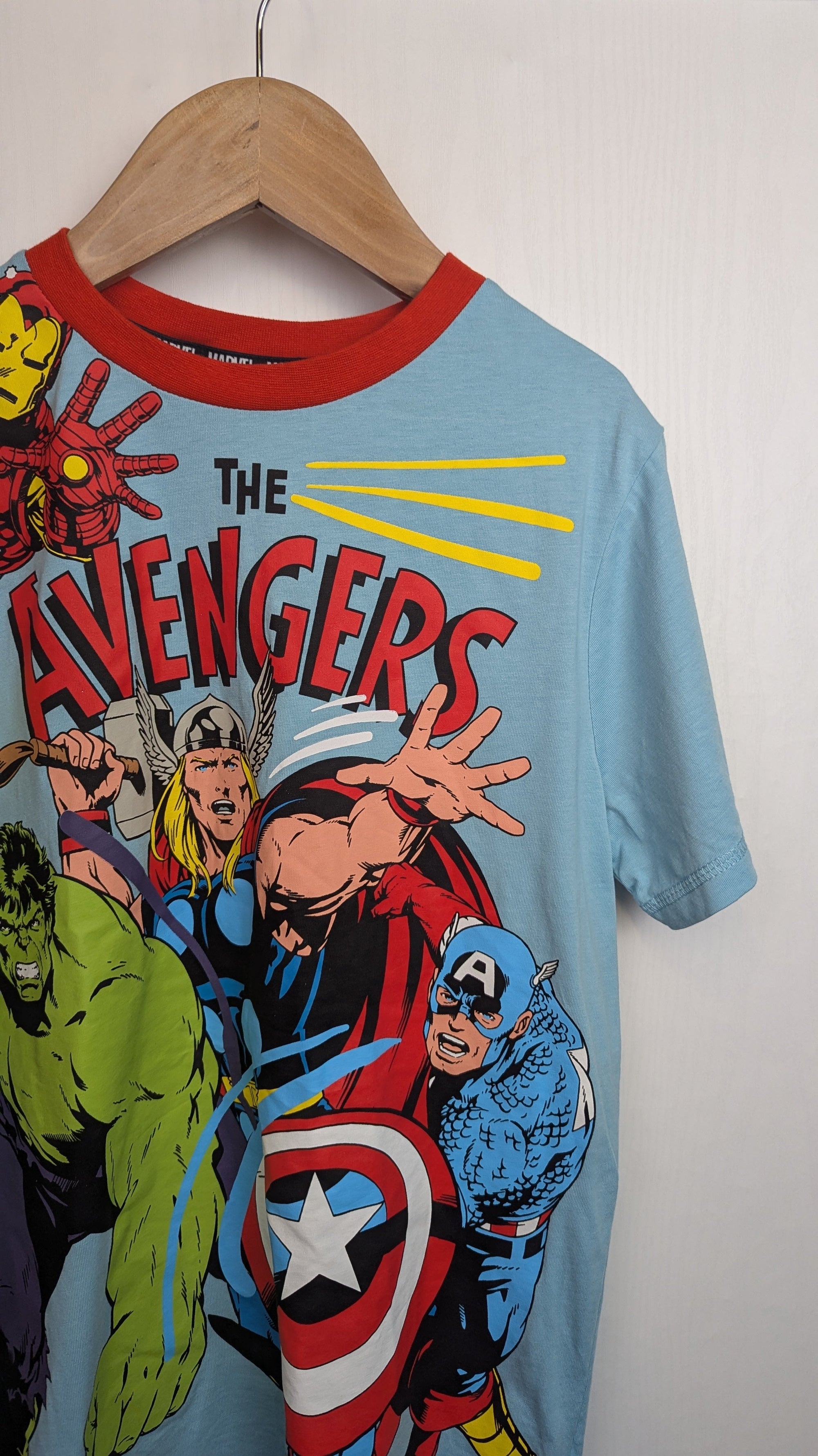 George Blue Marvel Top - Boys 11 - 12 Years - Little Ones Preloved. Second Hand Children's & Preloved Baby, Kids, Girls & Boys Clothes. UK online