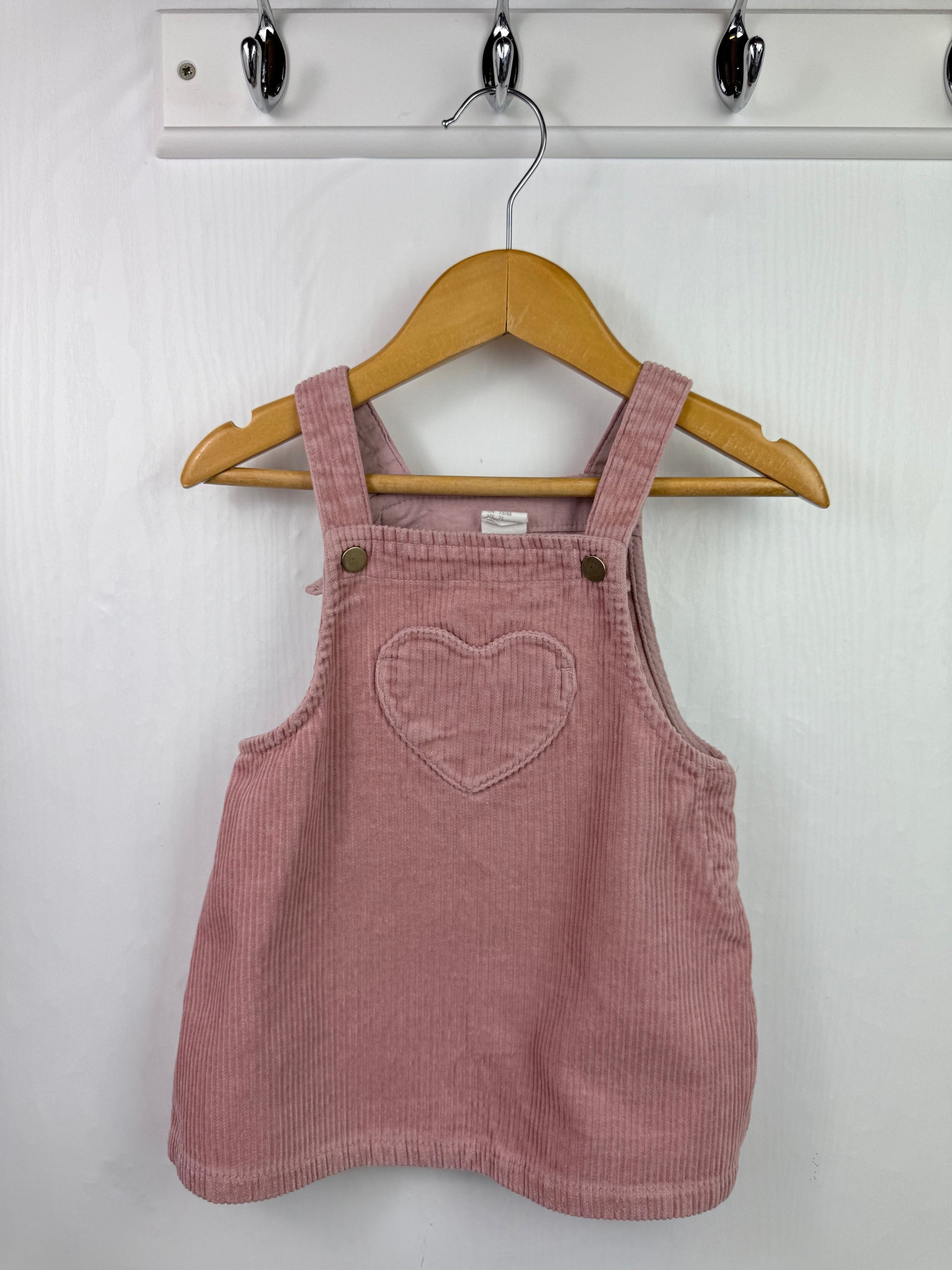 H&M Pink Heart Cord Dress - Girls 6 - 9 Monthd - Little Ones Preloved. Second Hand Children's & Preloved Baby, Kids, Girls & Boys Clothes. UK online