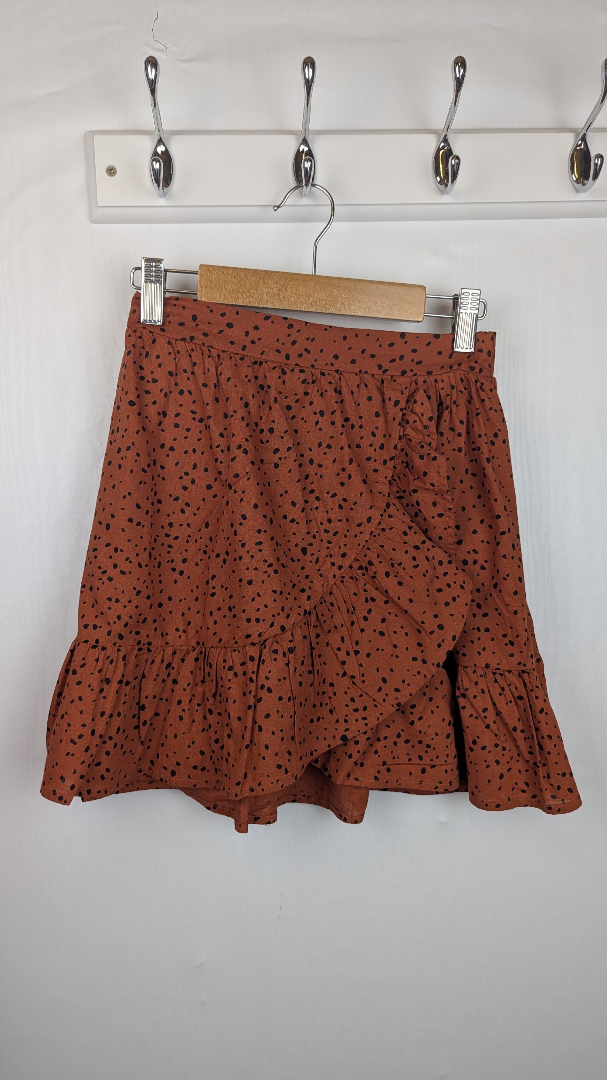 H&M Rust Ruggle Layered Skirt - Girls 8 - 10 Years - Little Ones Preloved. Second Hand Children's & Preloved Baby, Kids, Girls & Boys Clothes. UK online