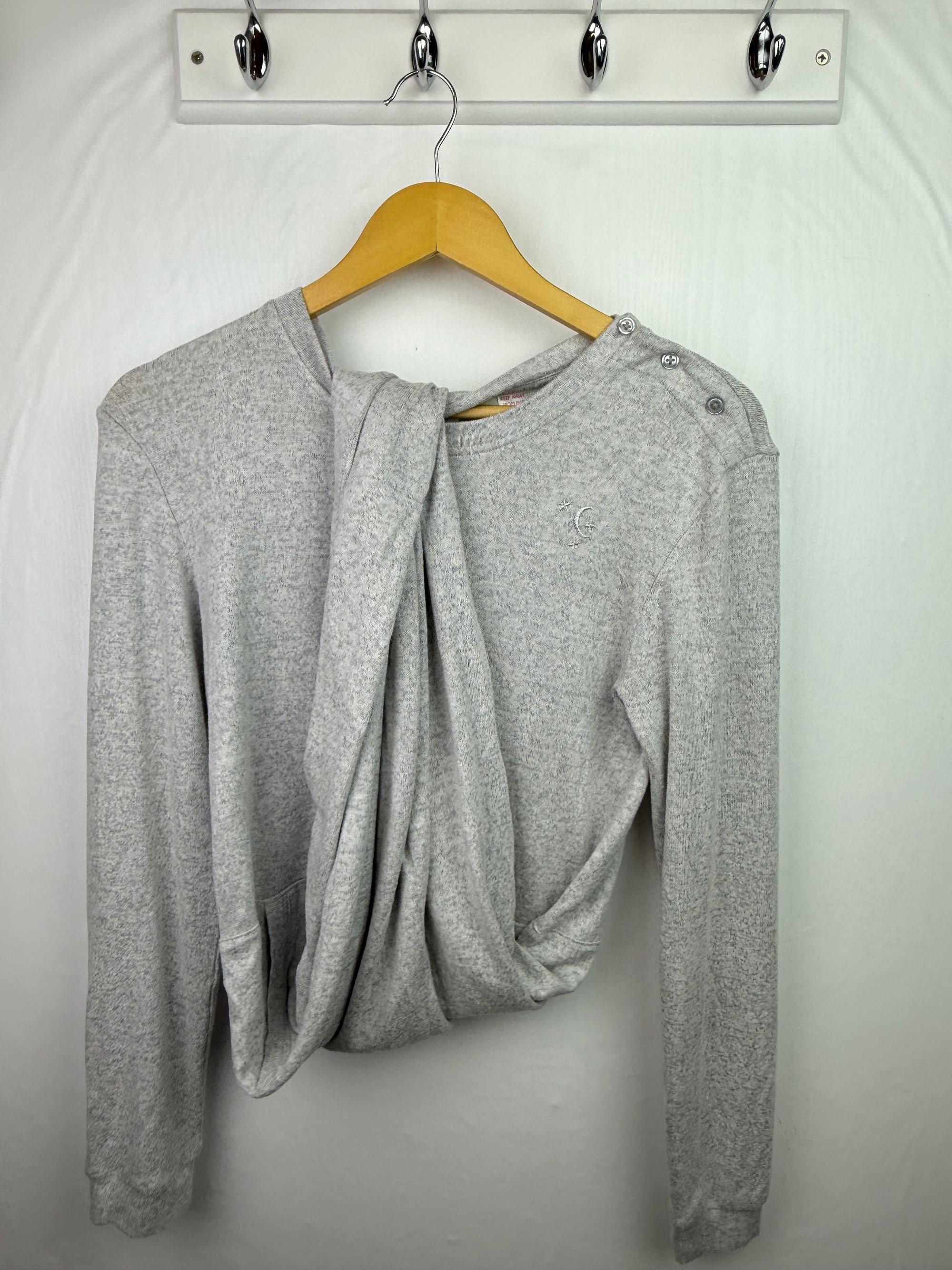 John Lewis Grey Onesie - Unisex 13 Years - Little Ones Preloved. Second Hand Children's & Preloved Baby, Kids, Girls & Boys Clothes. UK online