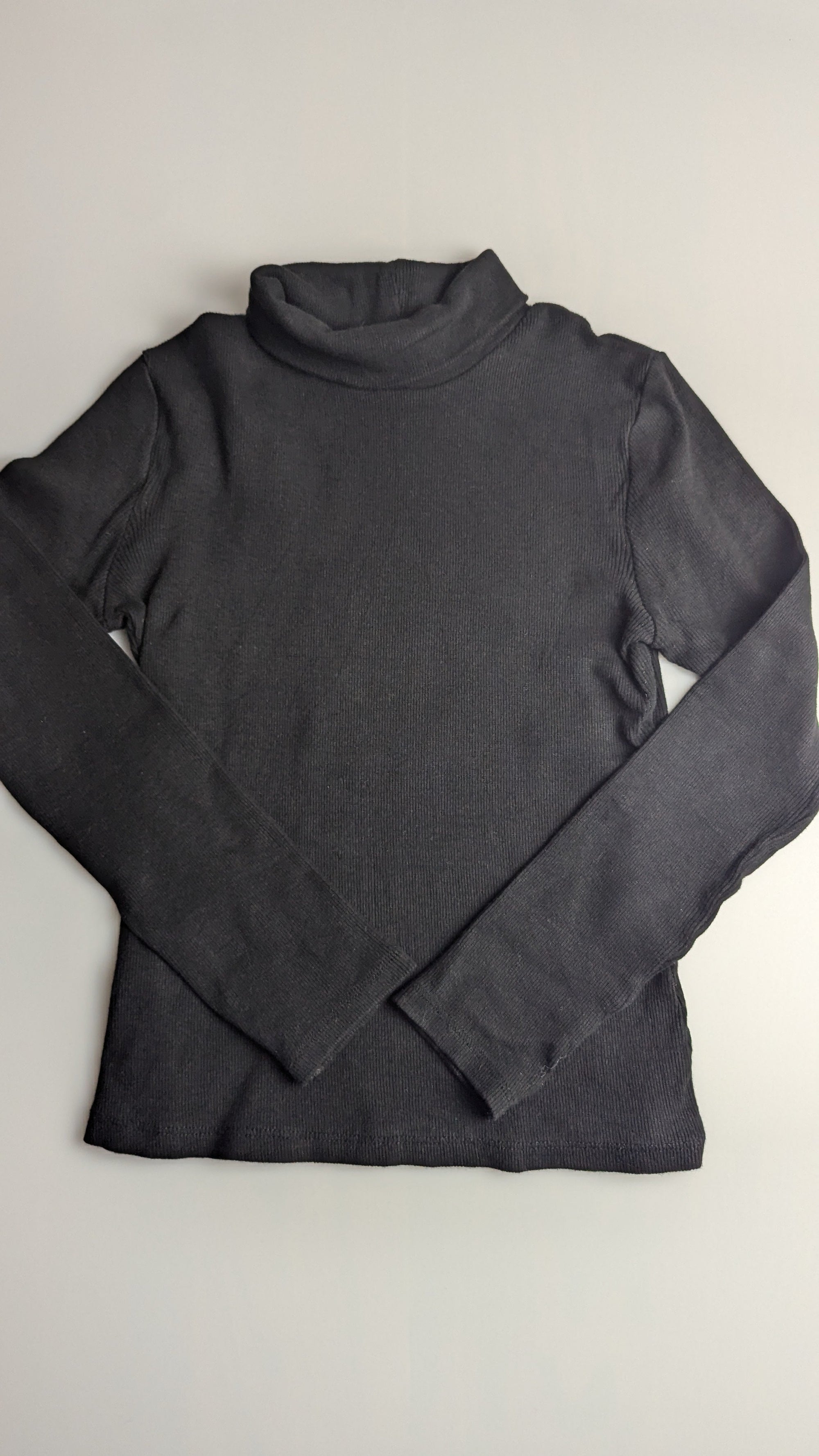 Matalan Black Turtle Neck Jumper - Girls 9 Years - Little Ones Preloved. Second Hand Children's & Preloved Baby, Kids, Girls & Boys Clothes. UK online