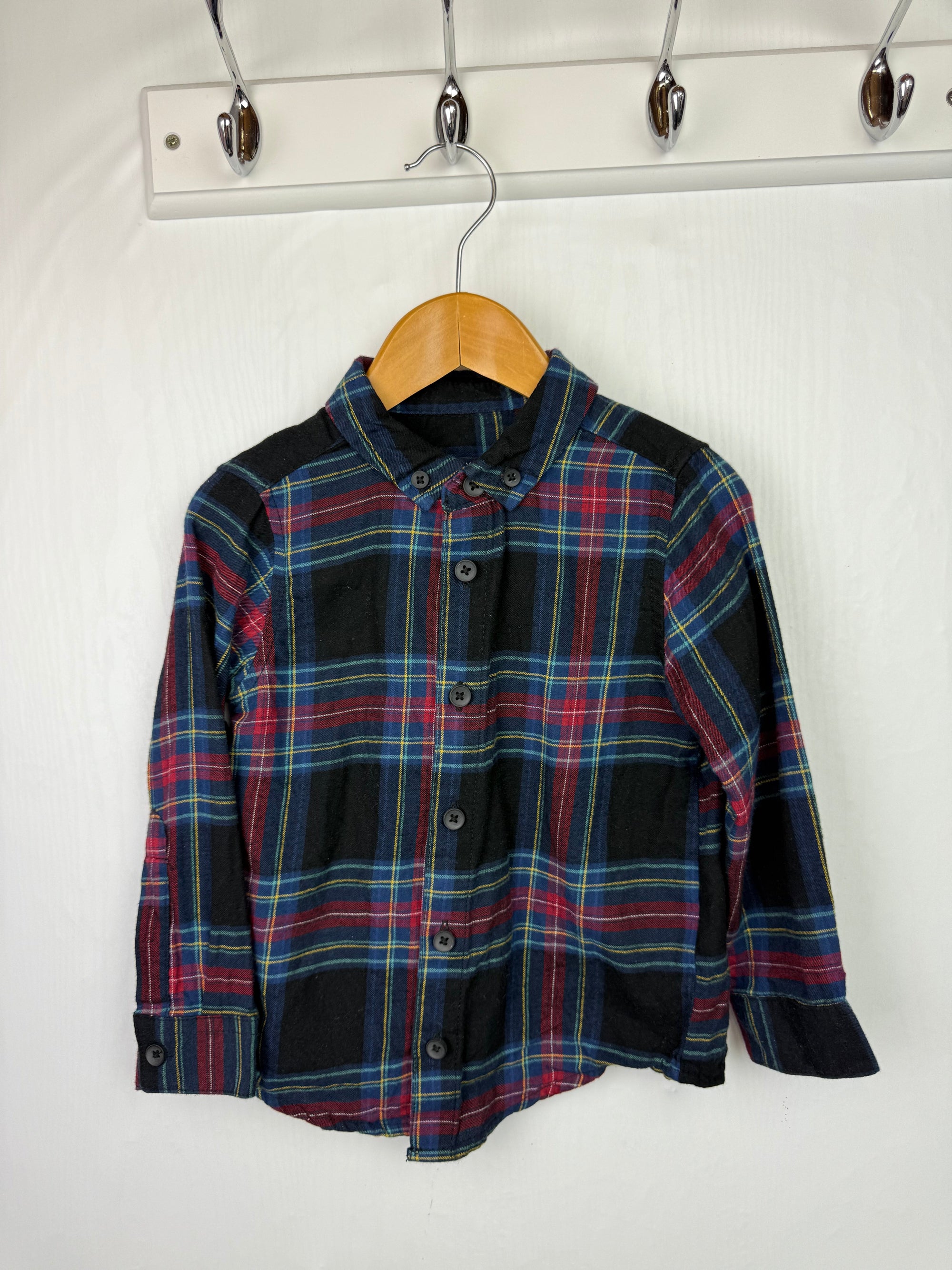 Matalan Long Sleeve Plaid Shirt - Boys 4 Years - Little Ones Preloved. Second Hand Children's & Preloved Baby, Kids, Girls & Boys Clothes. UK online