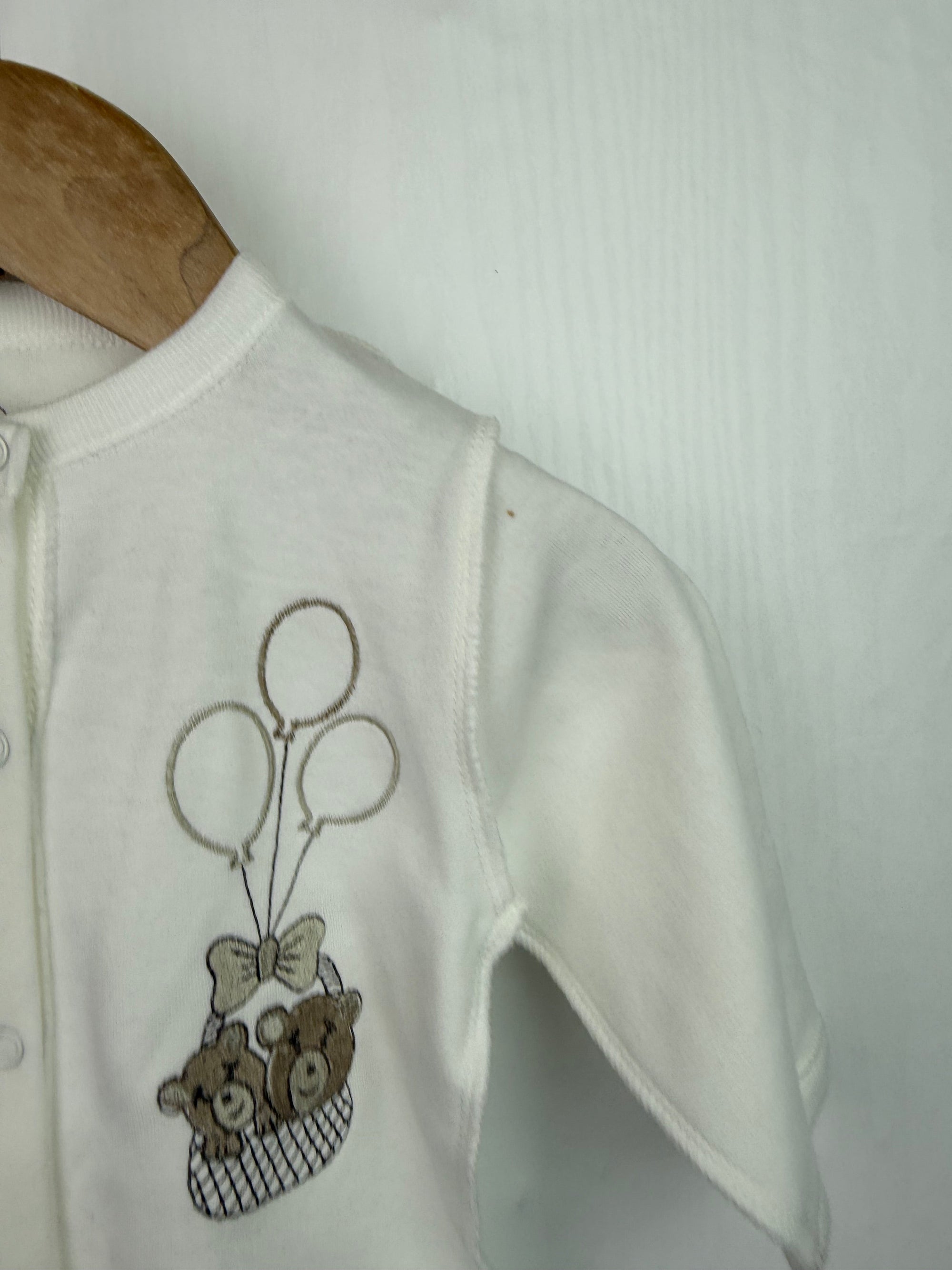 NEW Bombonici Bear Sleepsuit - Unisex 1 - 3 Months - Little Ones Preloved. Second Hand Children's & Preloved Baby, Kids, Girls & Boys Clothes. UK online
