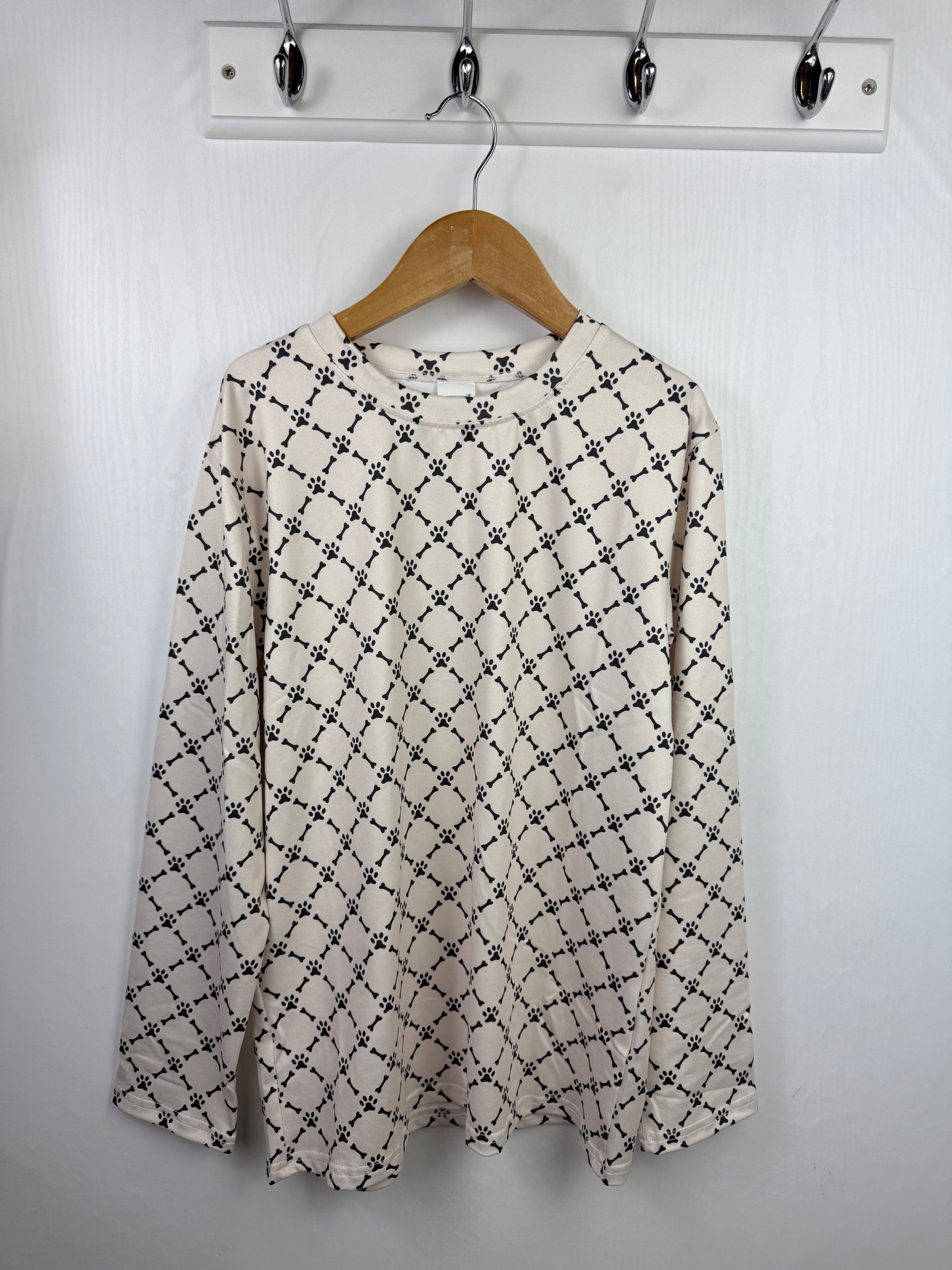 NEW Hibety Long Sleeve Paw Print Top - Unisex 8 - 10 Years - Little Ones Preloved. Second Hand Children's & Preloved Baby, Kids, Girls & Boys Clothes. UK online