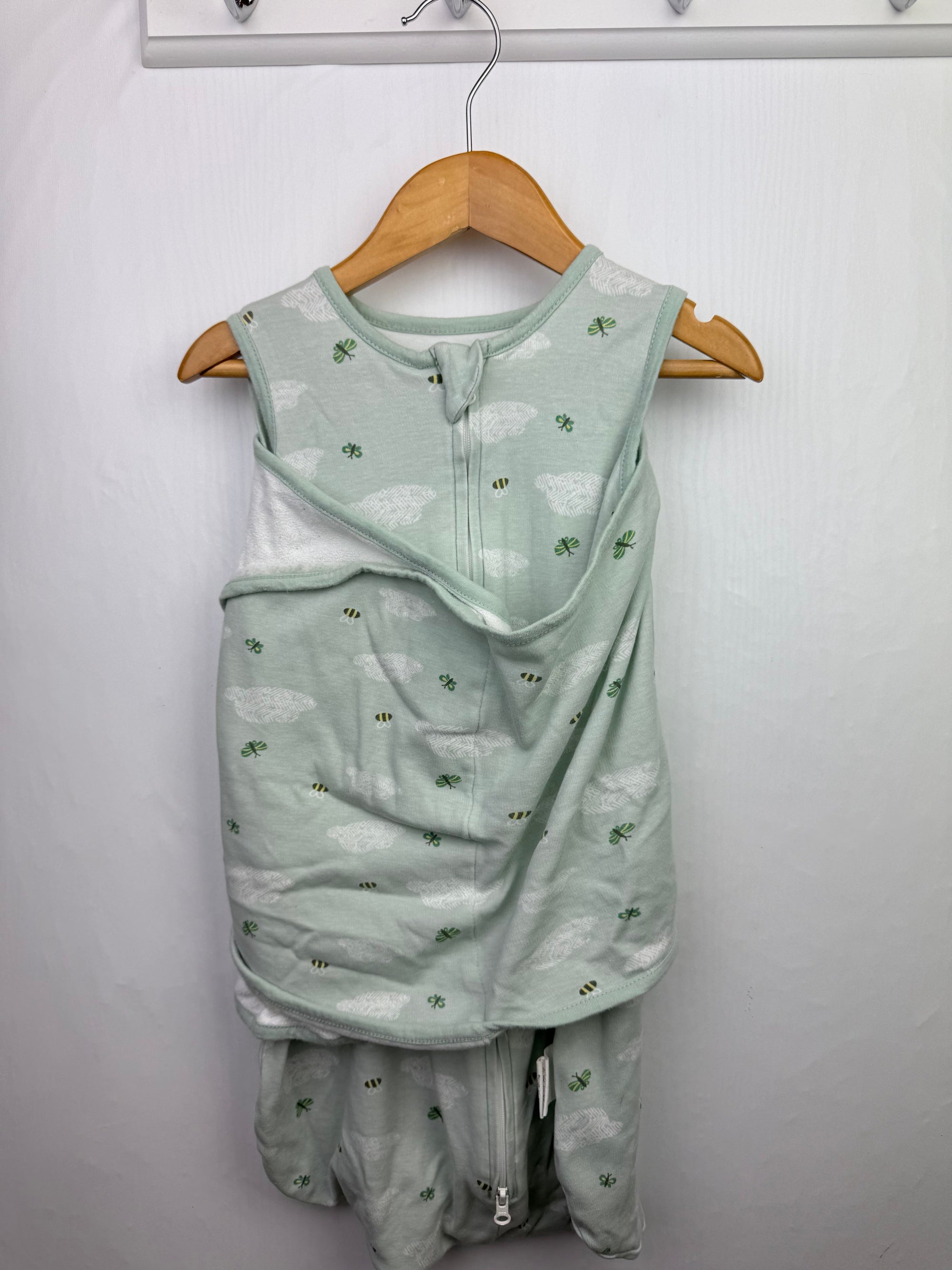 NEW Lilbestie Swaddle Bag - Unisex 0 - 6 Months - Little Ones Preloved. Second Hand Children's & Preloved Baby, Kids, Girls & Boys Clothes. UK online