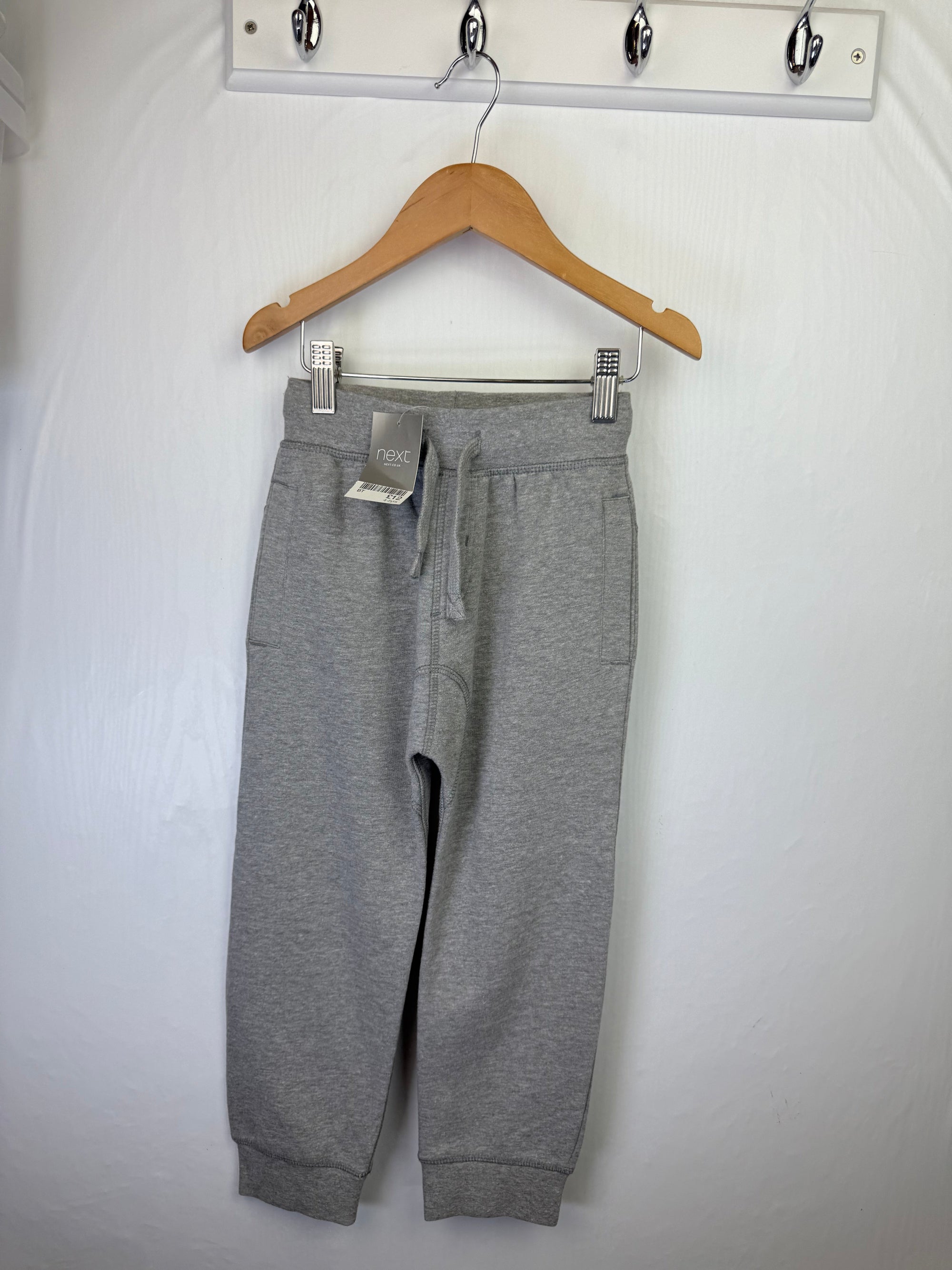 NEW Next Grey Jogging Bottoms - Unisex 4 - 5 Years - Little Ones Preloved. Second Hand Children's & Preloved Baby, Kids, Girls & Boys Clothes. UK online