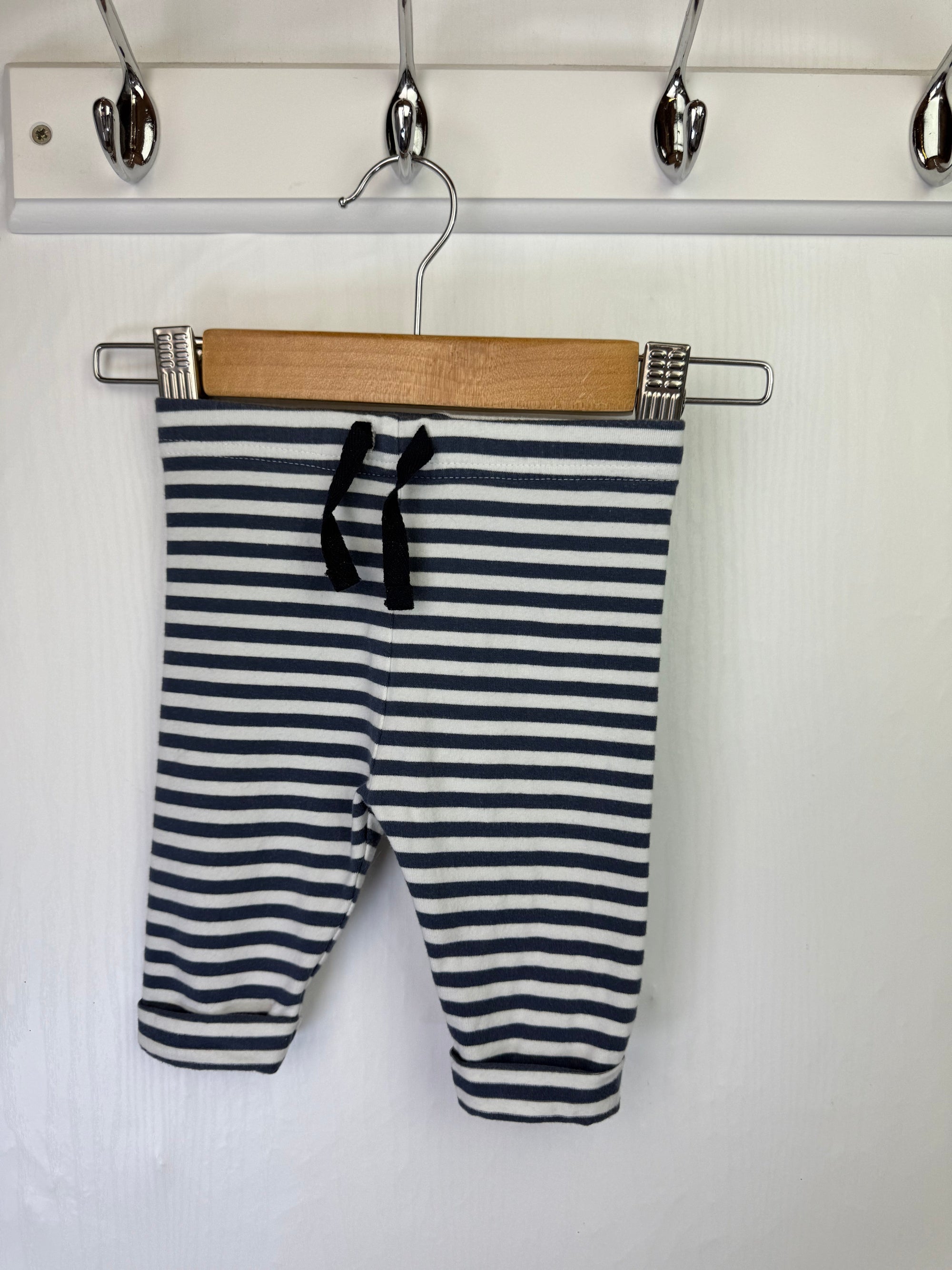Next Striped Leggings - Baby Boys 0 - 1 Month - Little Ones Preloved. Second Hand Children's & Preloved Baby, Kids, Girls & Boys Clothes. UK online