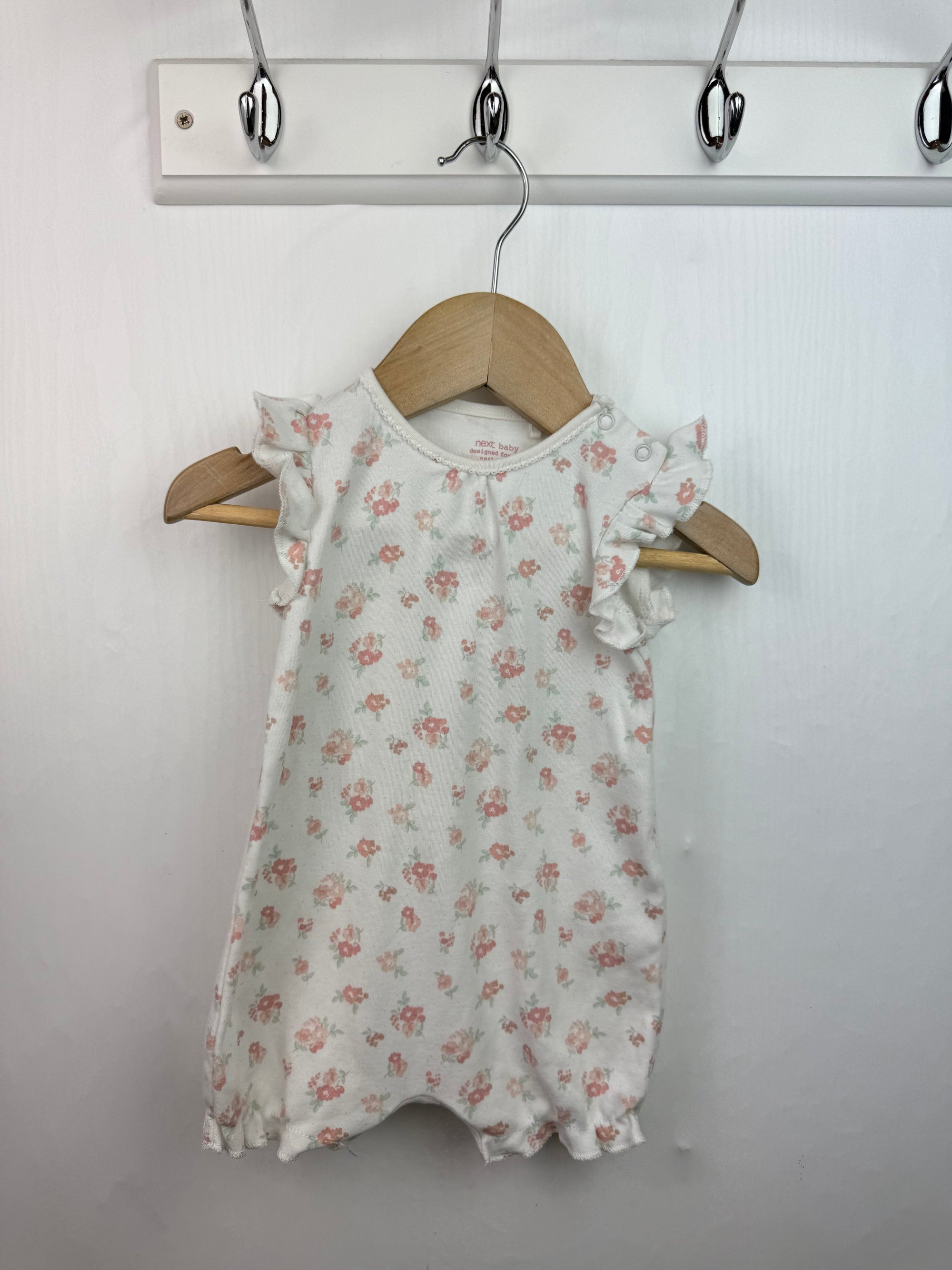 Next White Floral Romper - Baby Girls 0 - 3 Months - Little Ones Preloved. Second Hand Children's & Preloved Baby, Kids, Girls & Boys Clothes. UK online