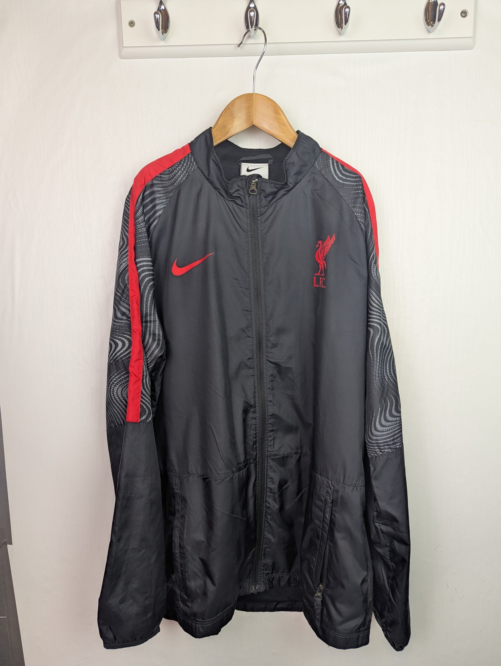 Nike Liverpool Football Club Jacket - Unisex 14 Years - Little Ones Preloved. Second Hand Children's & Preloved Baby, Kids, Girls & Boys Clothes. UK online