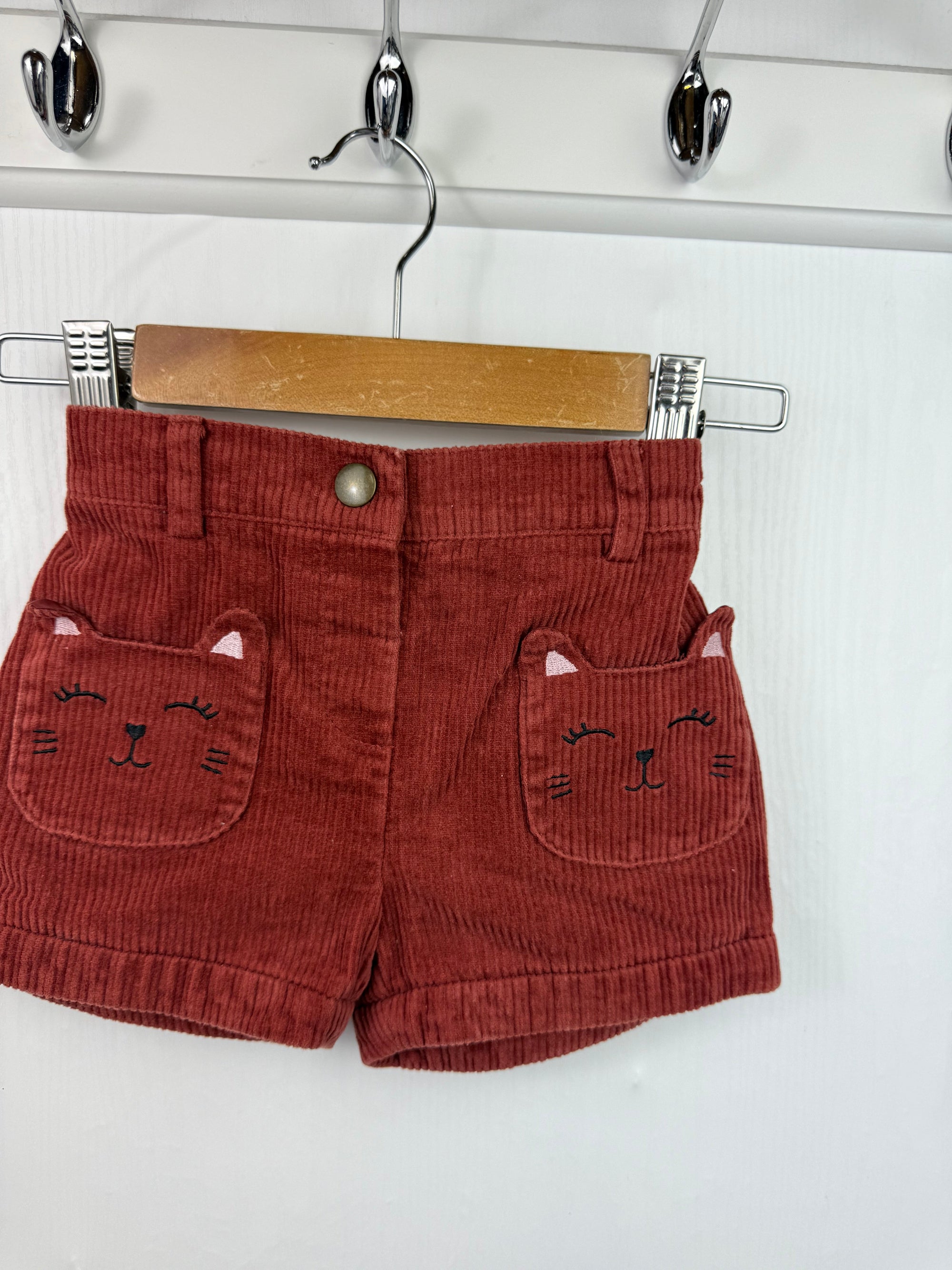 Nutmeg Corduroy Cat Shorts - Girls 18 - 24 Months - Little Ones Preloved. Second Hand Children's & Preloved Baby, Kids, Girls & Boys Clothes. UK online