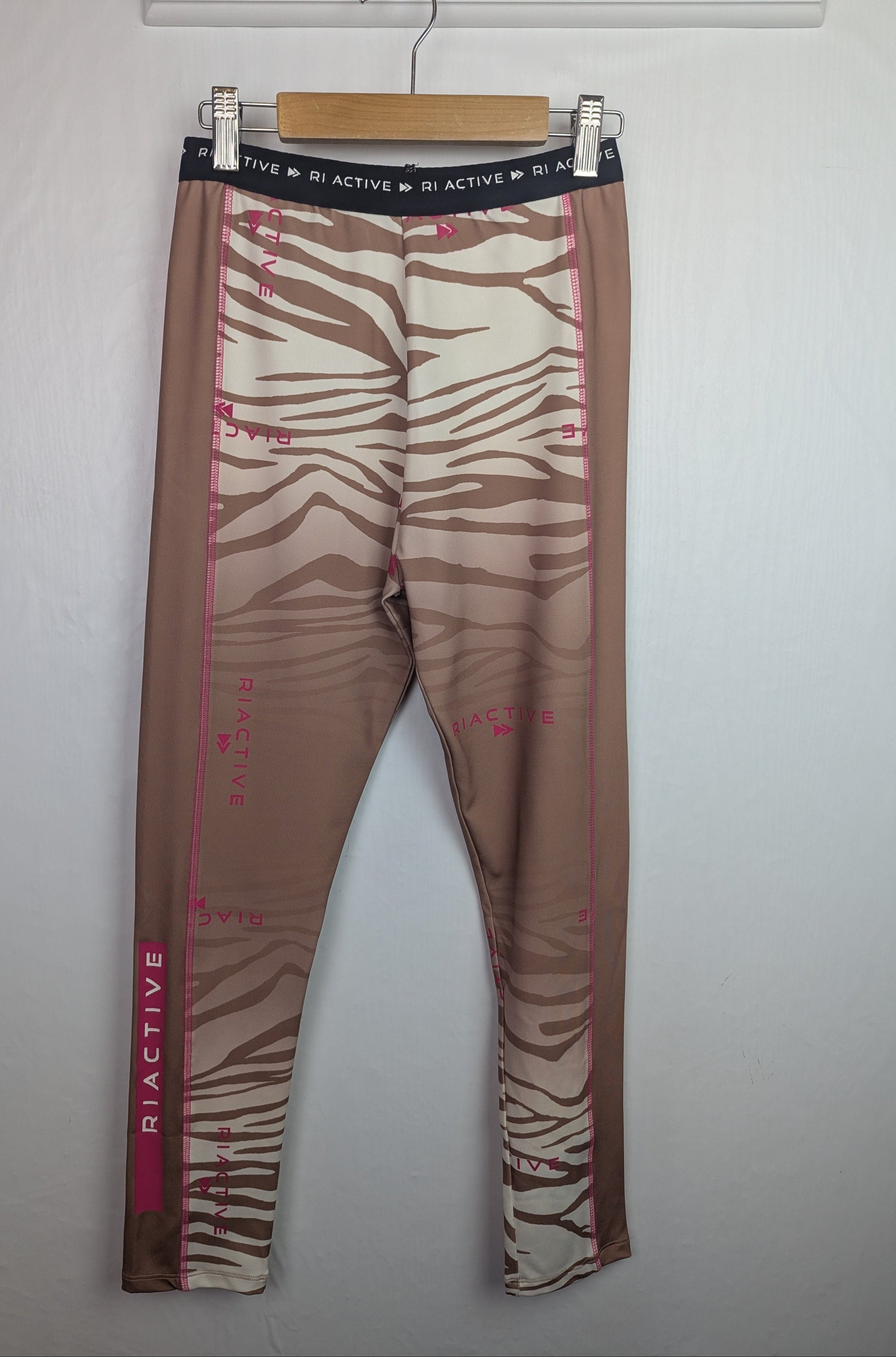 NWOT's River Island Active Leggings - Girls 11 - 12 Years - Little Ones Preloved. Second Hand Children's & Preloved Baby, Kids, Girls & Boys Clothes. UK online
