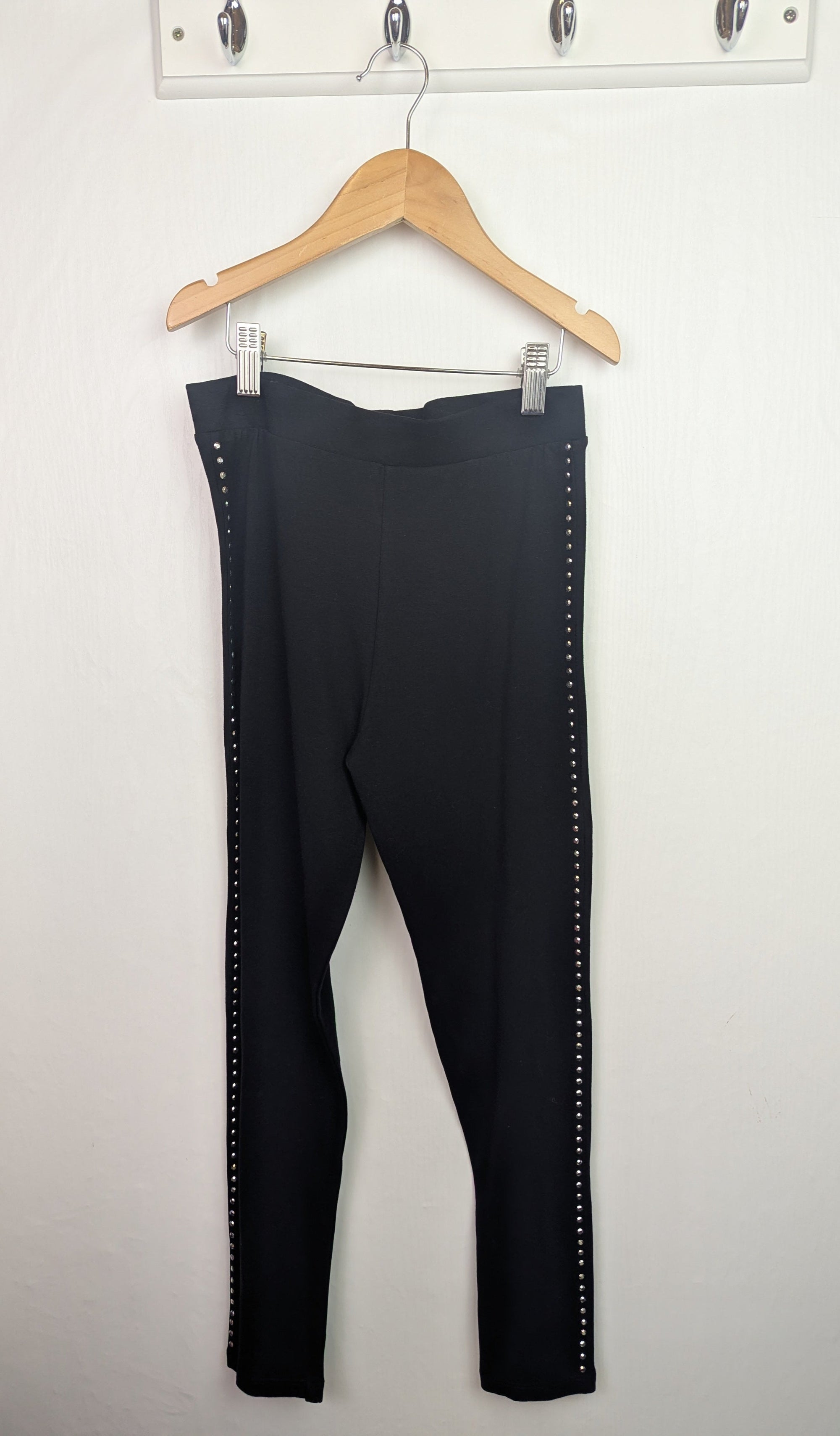 NWOT's River Island Black Leggings - Girls 9 - 10 Years - Little Ones Preloved. Second Hand Children's & Preloved Baby, Kids, Girls & Boys Clothes. UK online