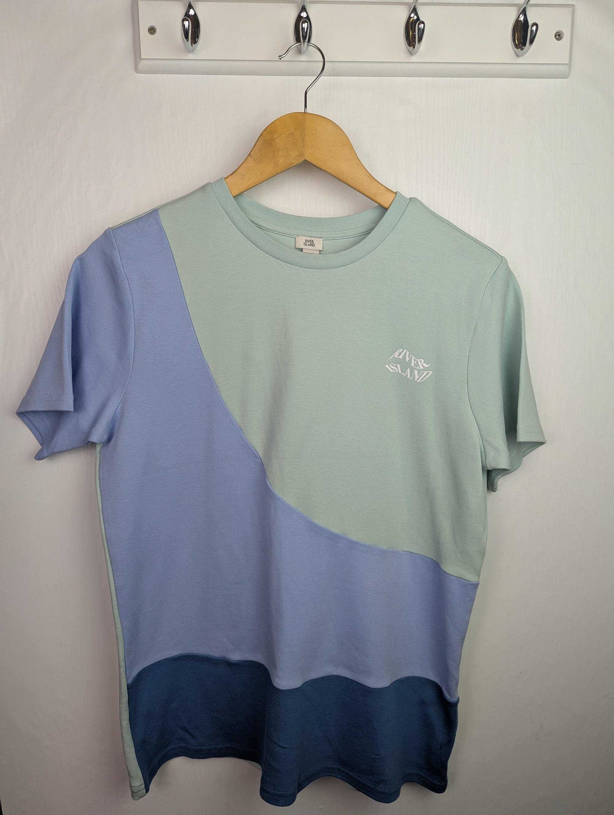 NWOT's River Island Blue Block Top - Girls 15 - 16 Years - Little Ones Preloved. Second Hand Children's & Preloved Baby, Kids, Girls & Boys Clothes. UK online