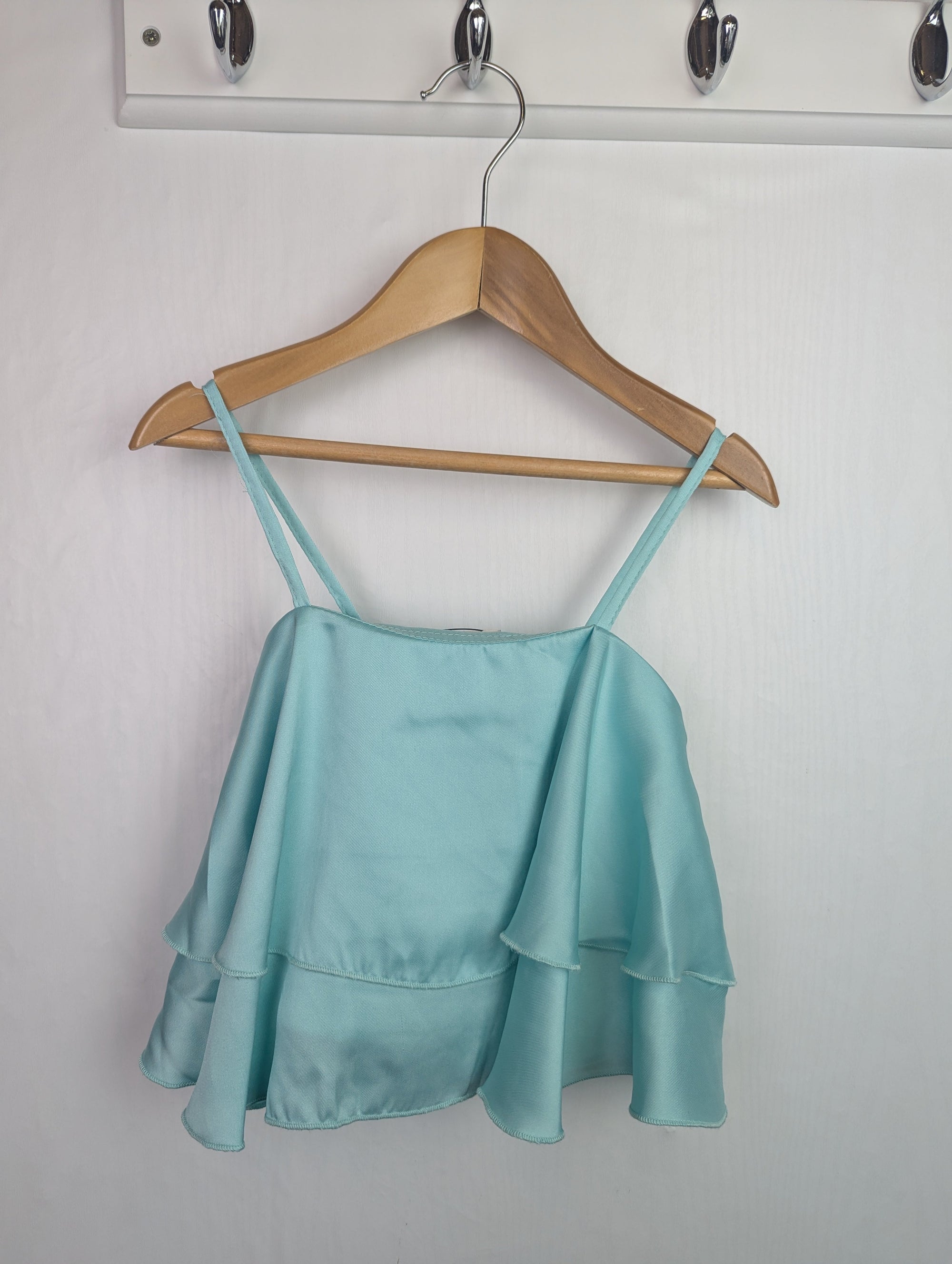 NWOT's River Island Blue/Green Top - Girls 5 - 6 Years - Little Ones Preloved. Second Hand Children's & Preloved Baby, Kids, Girls & Boys Clothes. UK online