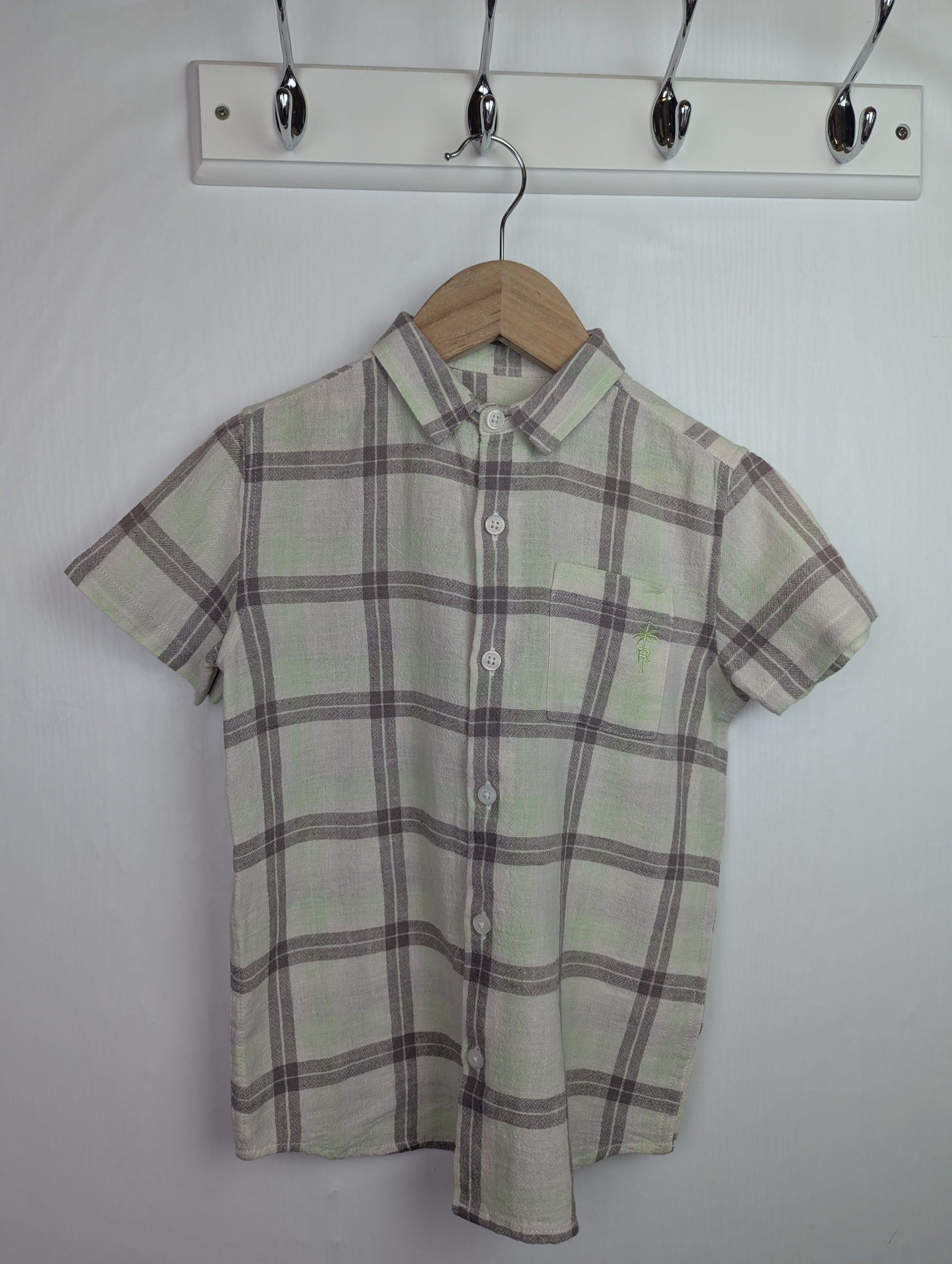 NWOT's River Island Brown/Green Check Shirt - Boys 5 - 6 Years - Little Ones Preloved. Second Hand Children's & Preloved Baby, Kids, Girls & Boys Clothes. UK online