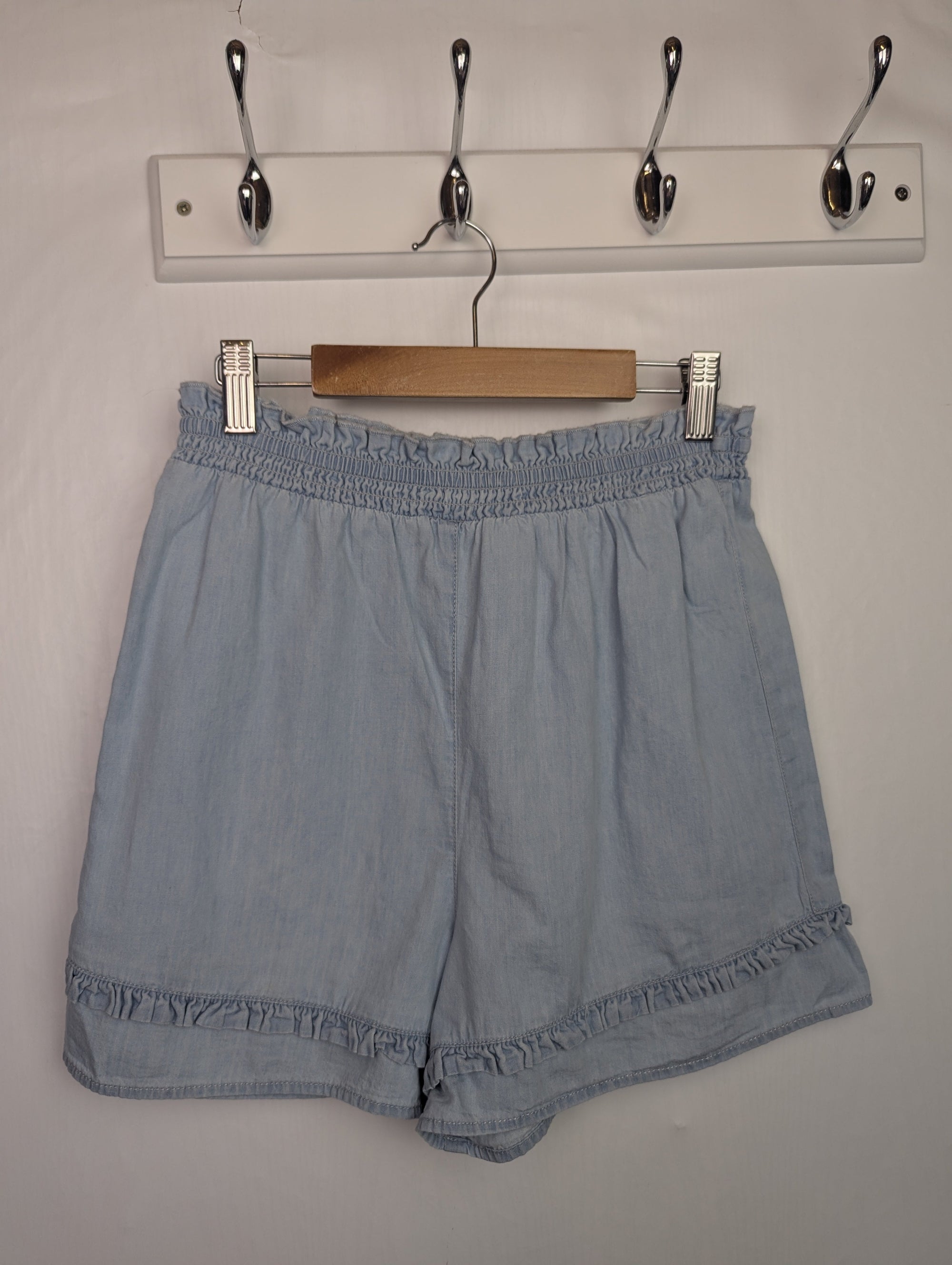 NWOT's River Island Denim Shorts - Girls 11 - 12 Years - Little Ones Preloved. Second Hand Children's & Preloved Baby, Kids, Girls & Boys Clothes. UK online