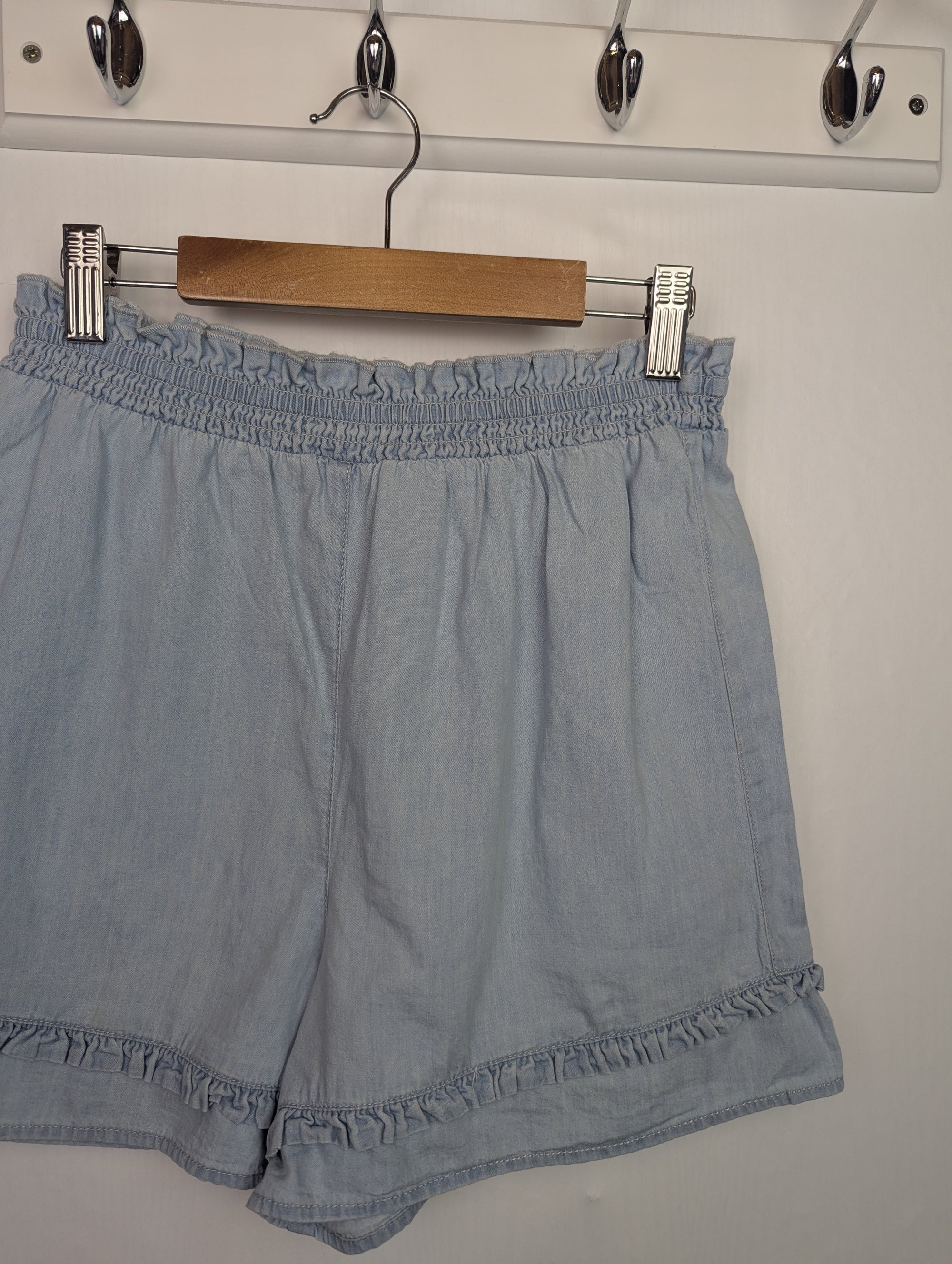 NWOT's River Island Denim Shorts - Girls 11 - 12 Years - Little Ones Preloved. Second Hand Children's & Preloved Baby, Kids, Girls & Boys Clothes. UK online