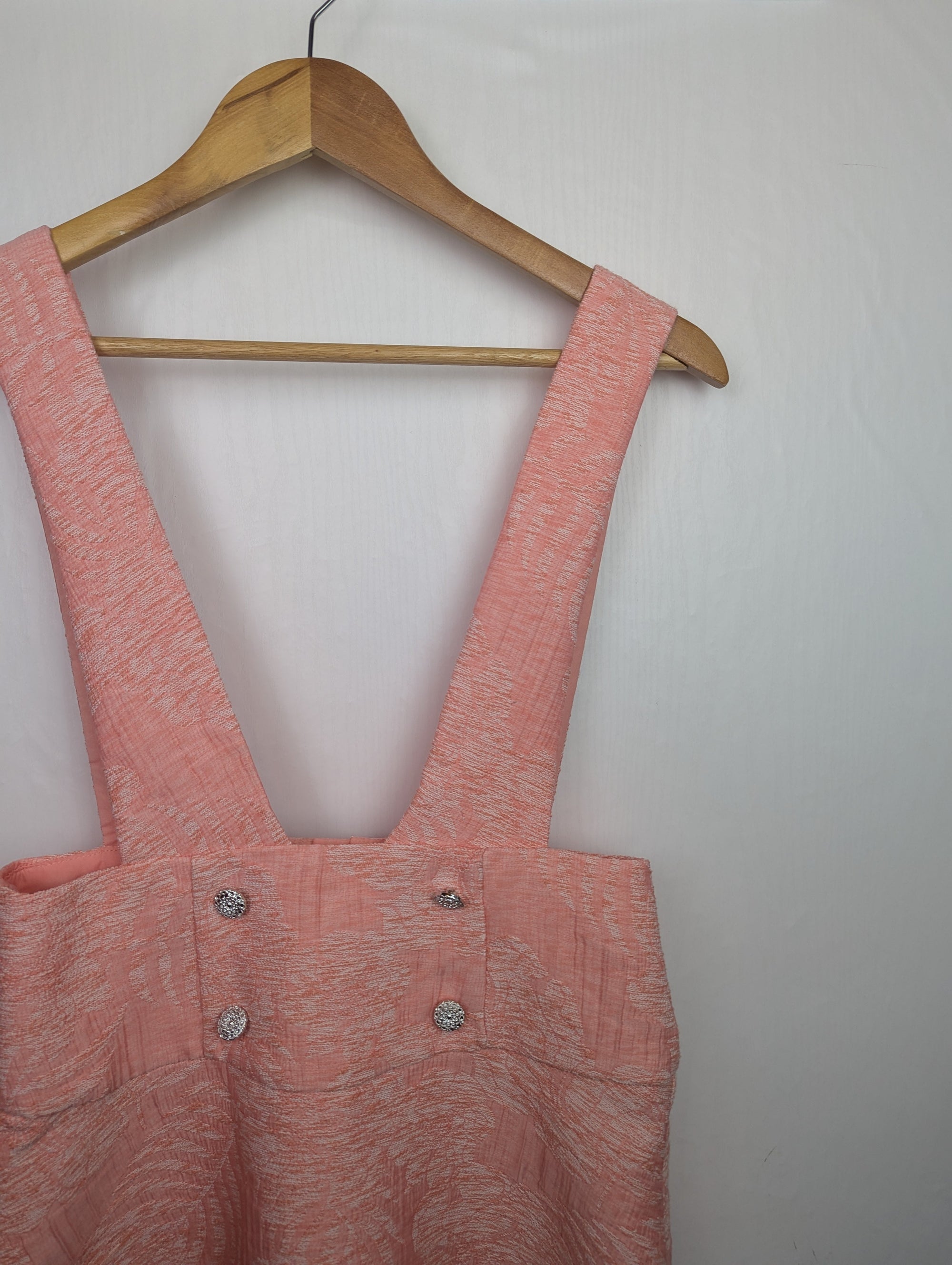 NWOT's River Island Floral Skirt - Girls 11 - 12 Years - Little Ones Preloved. Second Hand Children's & Preloved Baby, Kids, Girls & Boys Clothes. UK online