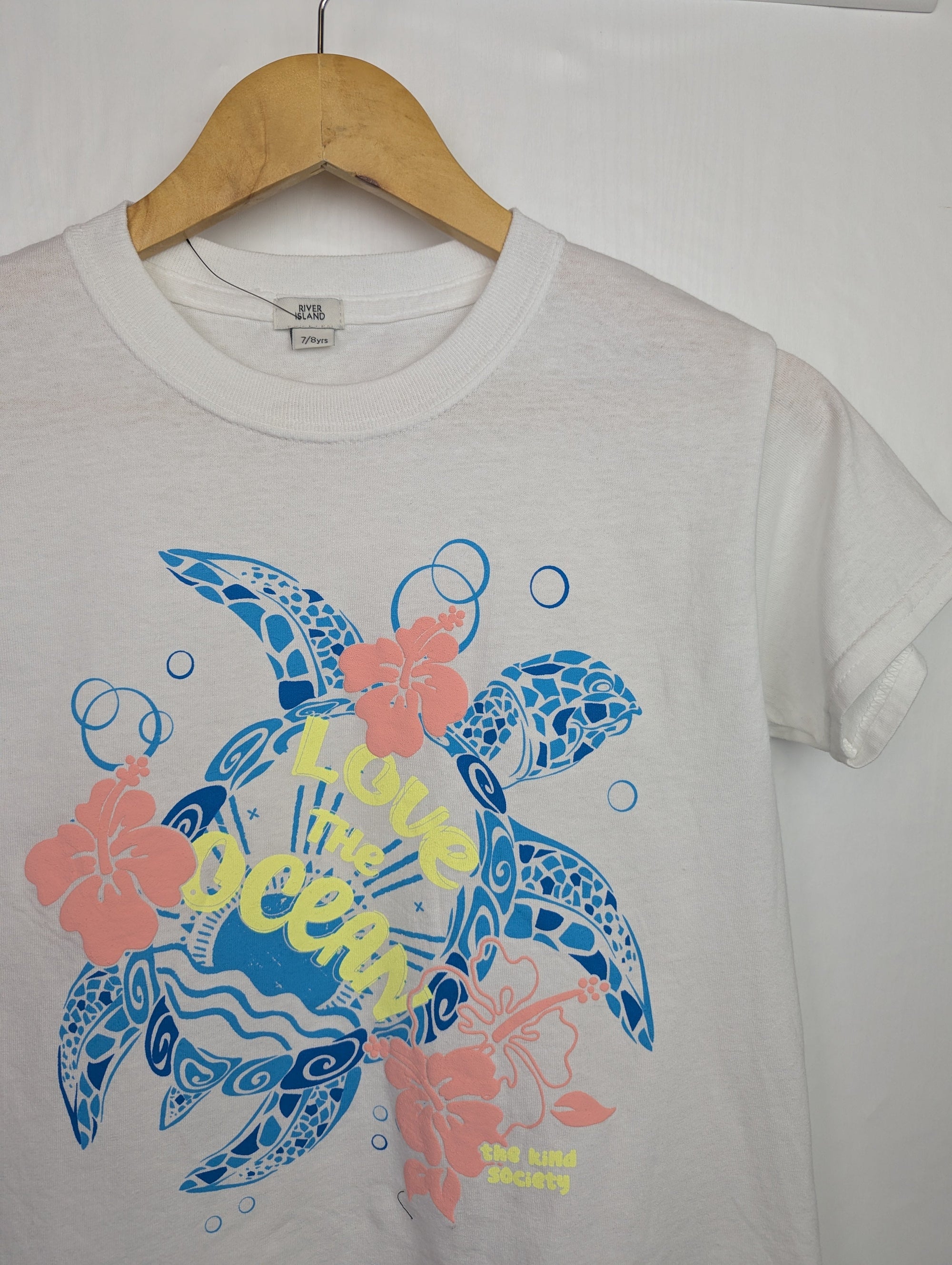 NWOT's River Island 'Love The Ocean' Top - Girls 7 - 8 Years - Little Ones Preloved. Second Hand Children's & Preloved Baby, Kids, Girls & Boys Clothes. UK online