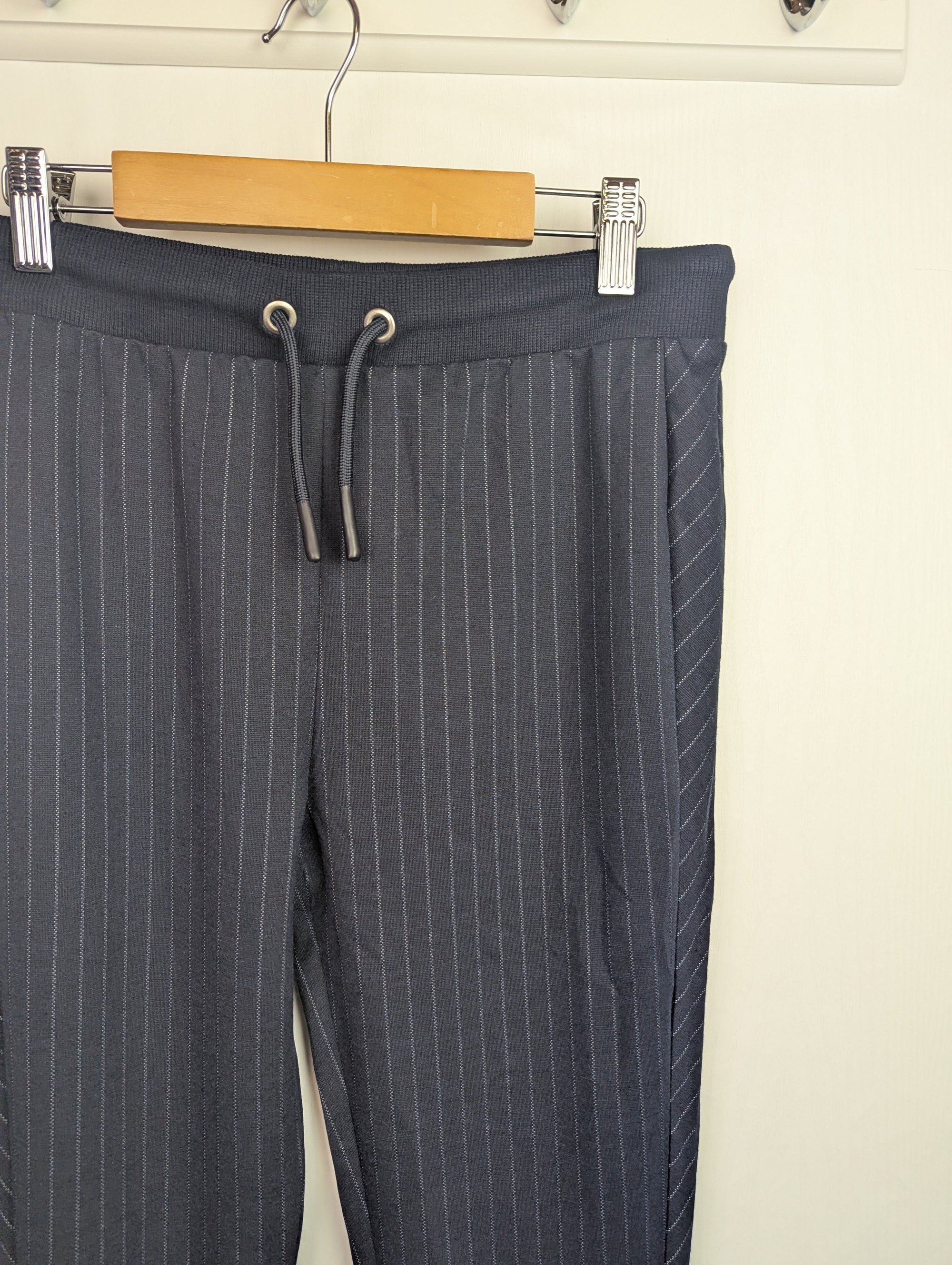 NWOT's River Island Pin Striped Joggers - Unisex 11 - 12 Years - Little Ones Preloved. Second Hand Children's & Preloved Baby, Kids, Girls & Boys Clothes. UK online