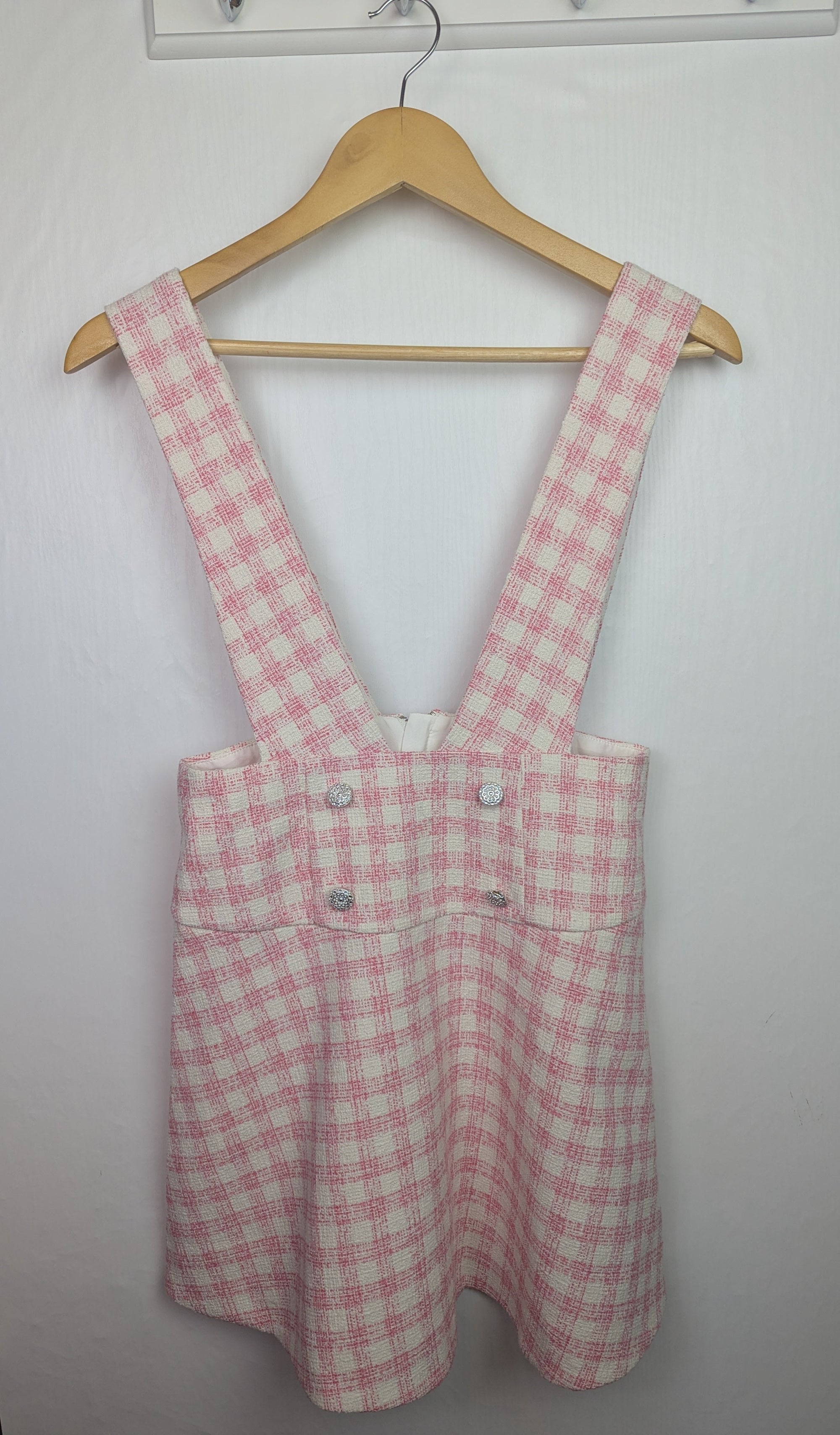 NWOT's River Island Pink Check Skirt - Girls 11 - 12 Years - Little Ones Preloved. Second Hand Children's & Preloved Baby, Kids, Girls & Boys Clothes. UK online