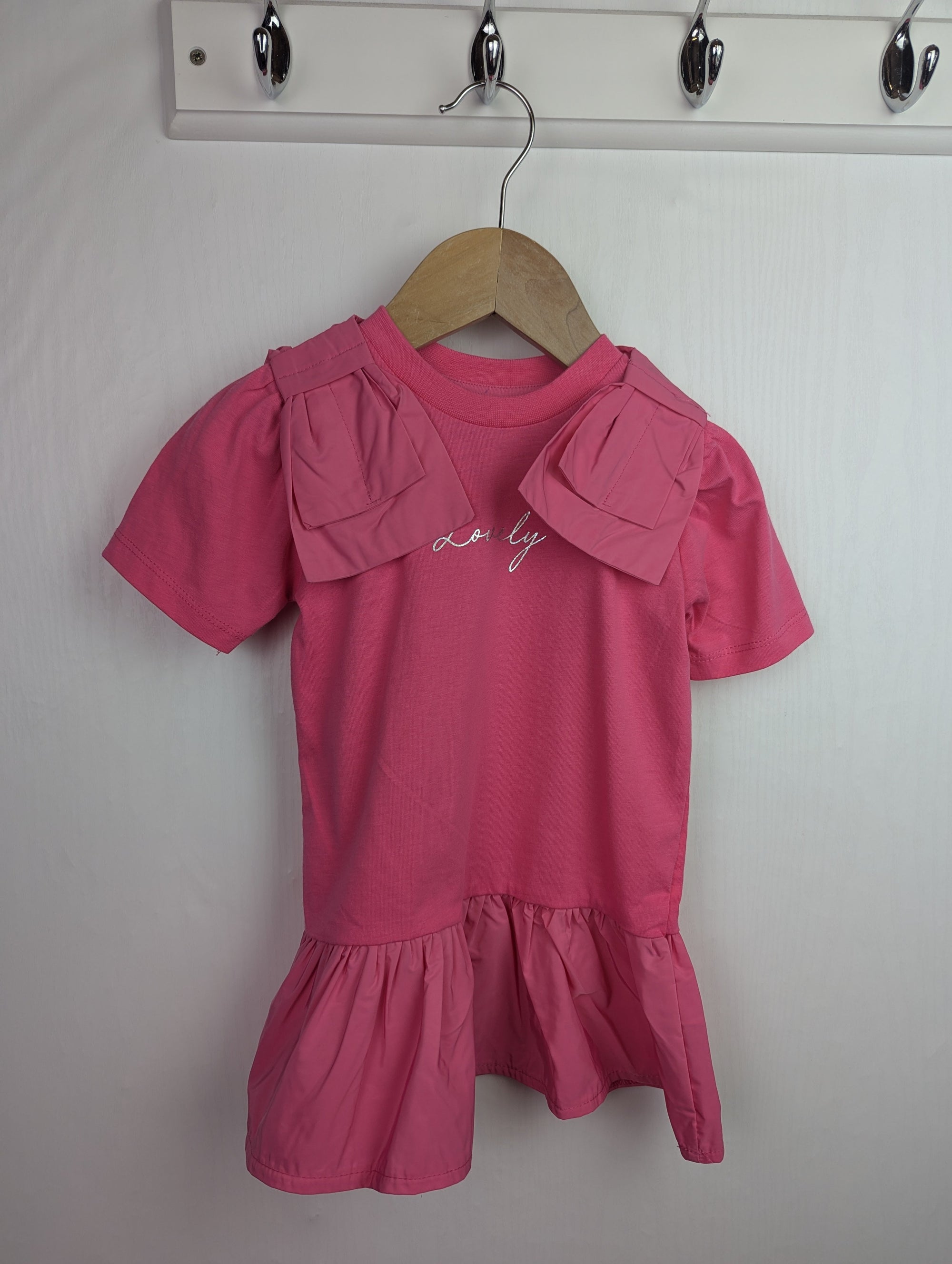 NWOT's River Island Pink Dress - Girls 9 - 12 Months - Little Ones Preloved. Second Hand Children's & Preloved Baby, Kids, Girls & Boys Clothes. UK online