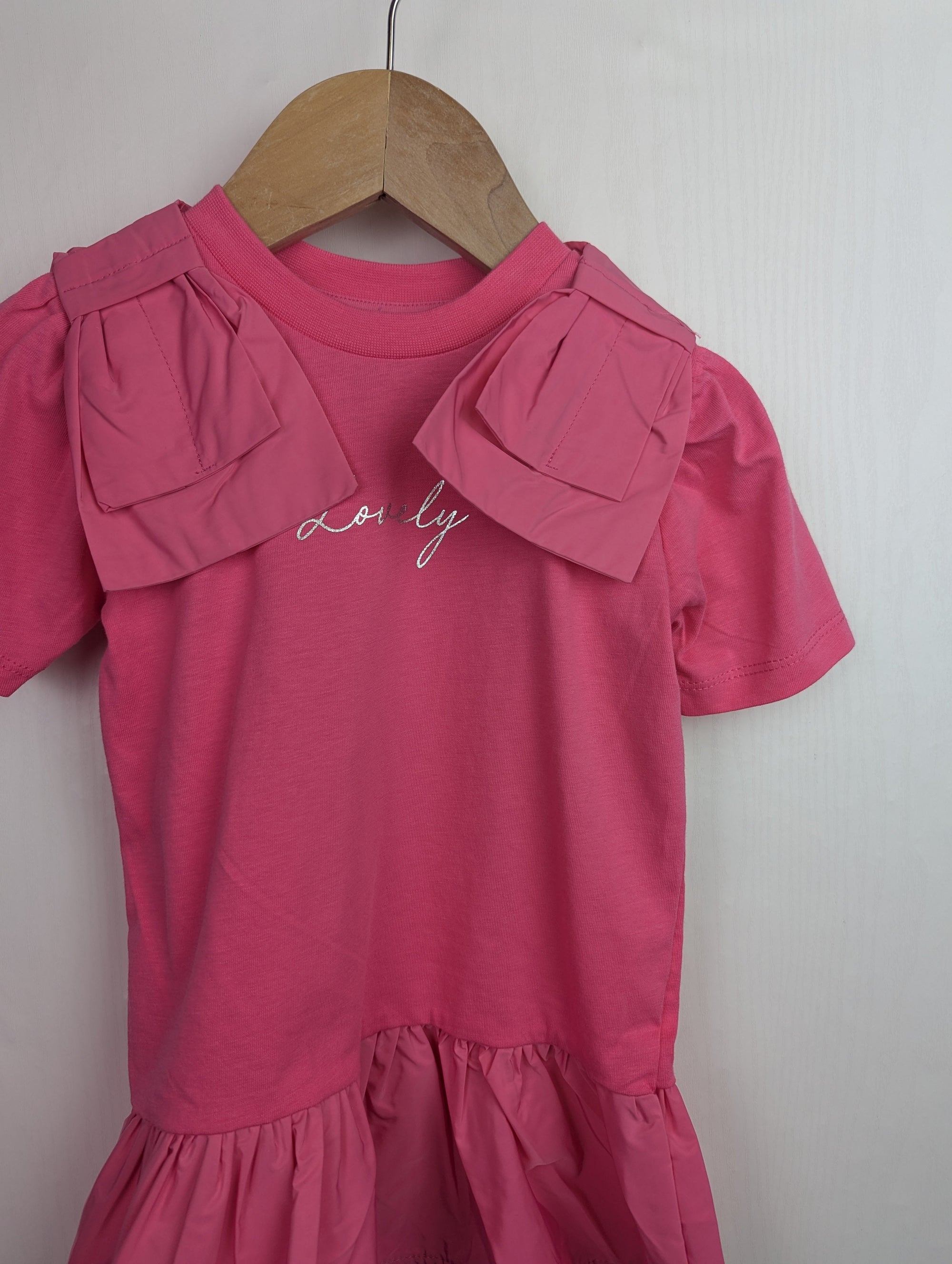 NWOT's River Island Pink Dress - Girls 9 - 12 Months - Little Ones Preloved. Second Hand Children's & Preloved Baby, Kids, Girls & Boys Clothes. UK online
