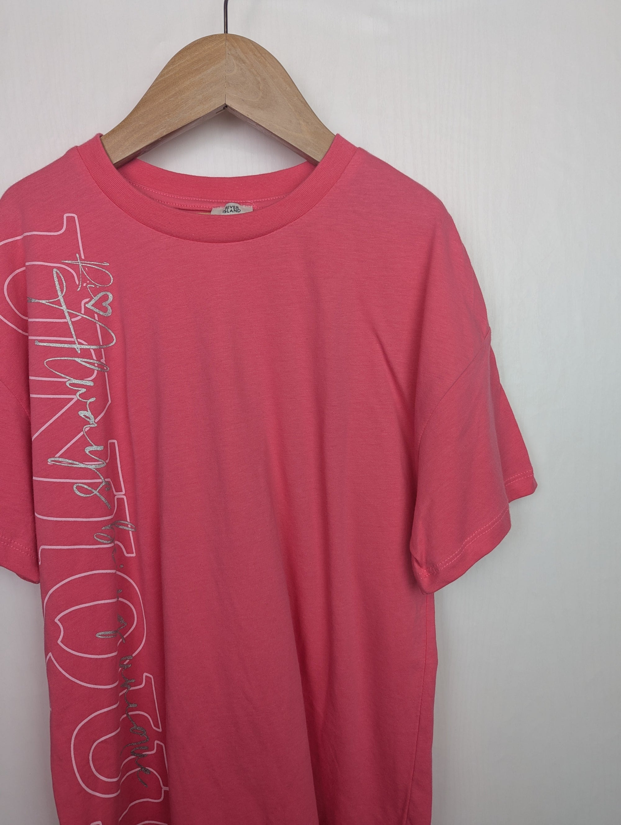 NWOT's River Island Pink 'Unique' Top - Girls 9 - 10 Years - Little Ones Preloved. Second Hand Children's & Preloved Baby, Kids, Girls & Boys Clothes. UK online