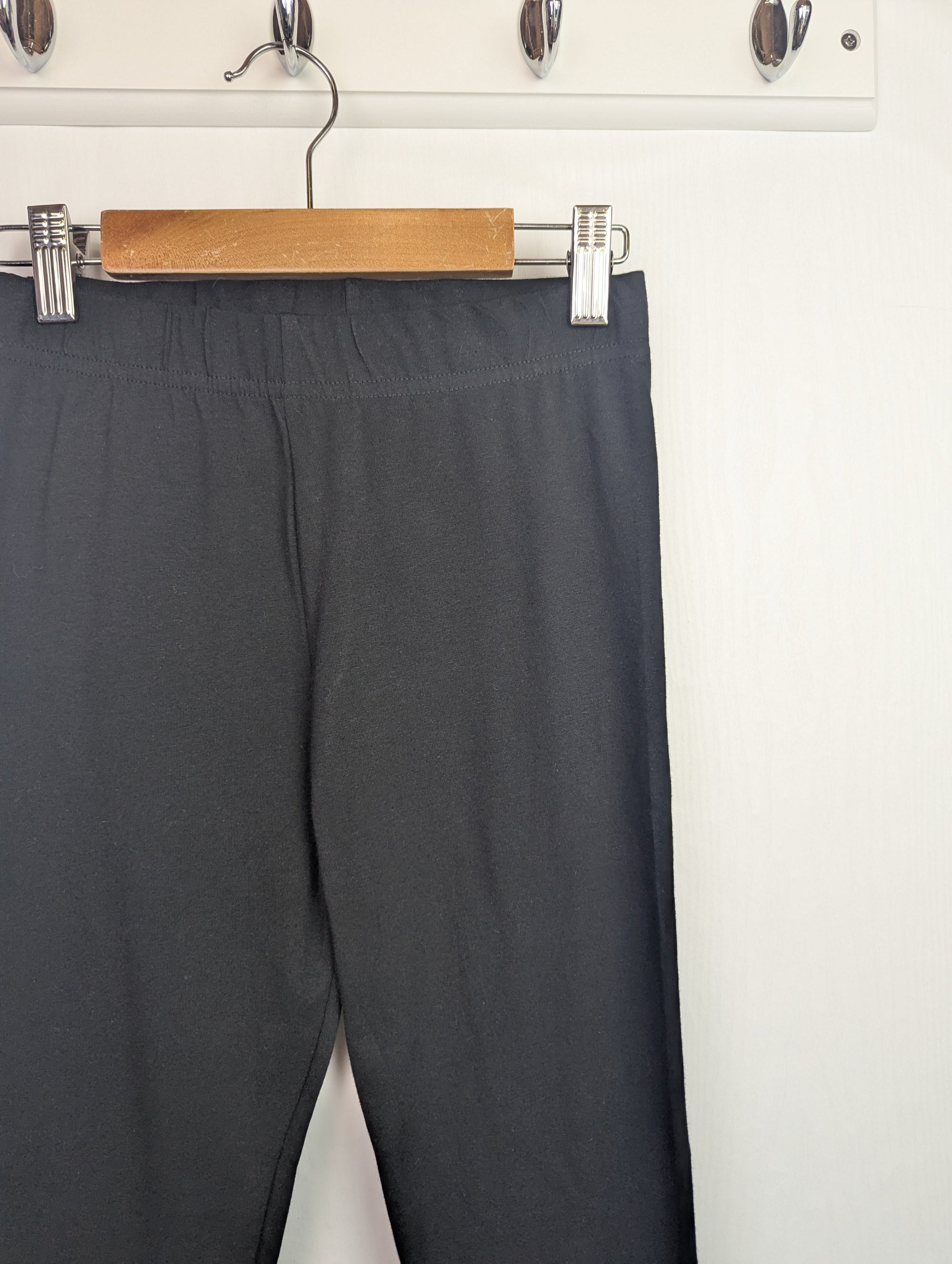 NWOT's River Island Plain Black Leggings - Girls 9 - 10 Years - Little Ones Preloved. Second Hand Children's & Preloved Baby, Kids, Girls & Boys Clothes. UK online