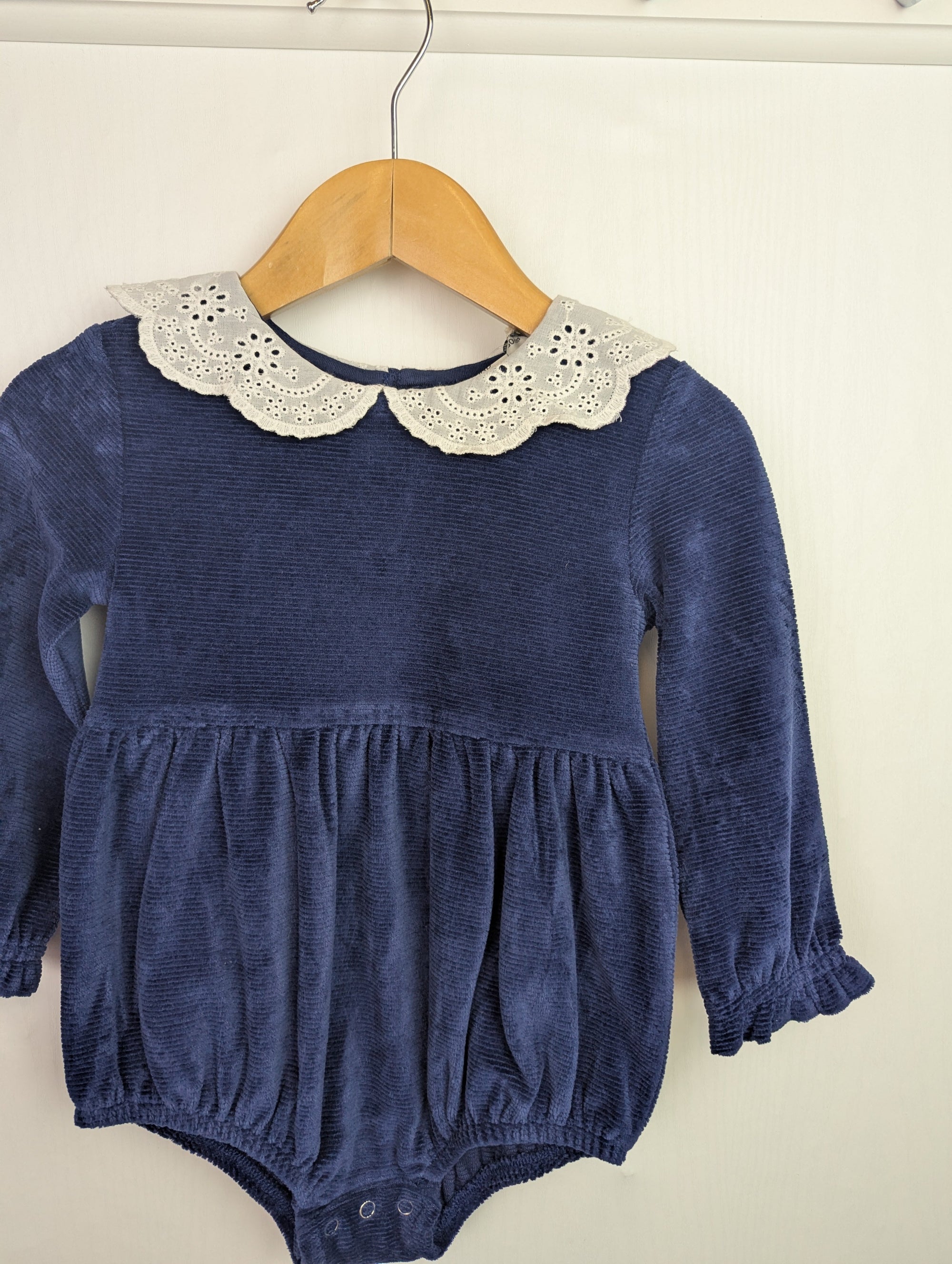 NWOT's River Island Ribbed Romper - Girls 9 - 12 Months - Little Ones Preloved. Second Hand Children's & Preloved Baby, Kids, Girls & Boys Clothes. UK online