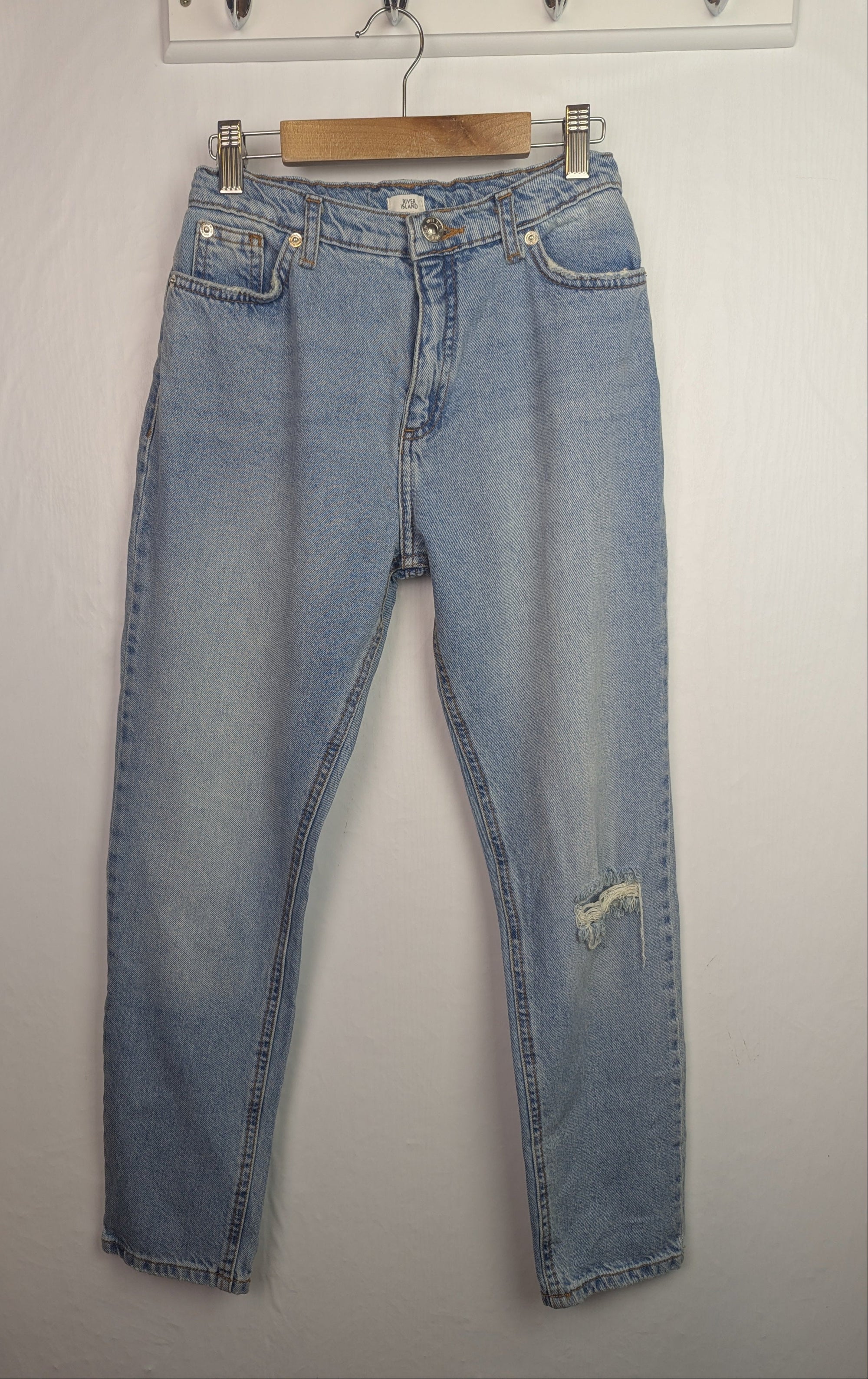 NWOT's River Island Ripped Jeans - Girls 11 Years - Little Ones Preloved. Second Hand Children's & Preloved Baby, Kids, Girls & Boys Clothes. UK online