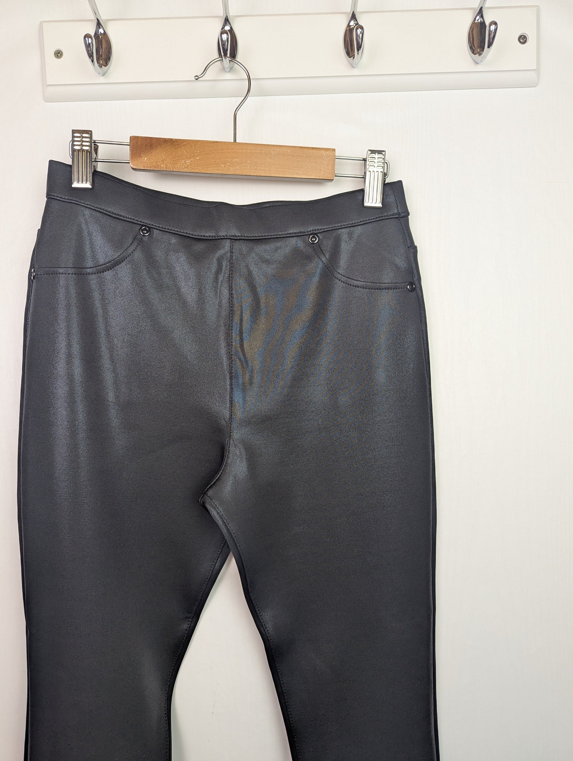 NWOT's River Island Shiny Leggings - Girls 11 - 12 Years - Little Ones Preloved. Second Hand Children's & Preloved Baby, Kids, Girls & Boys Clothes. UK online