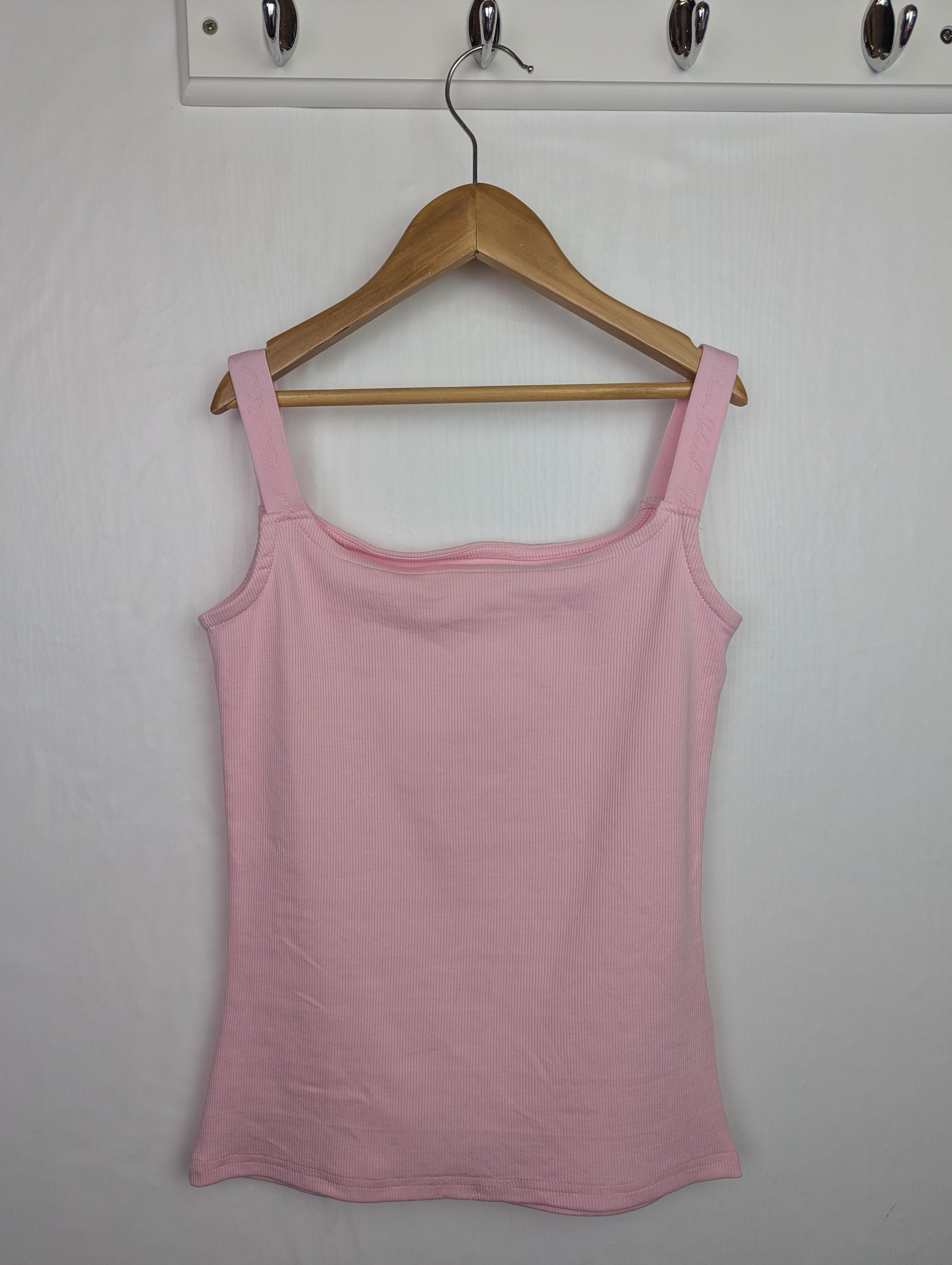 NWOT's River Island Vest Top - Girls 9 - 10 Years - Little Ones Preloved. Second Hand Children's & Preloved Baby, Kids, Girls & Boys Clothes. UK online