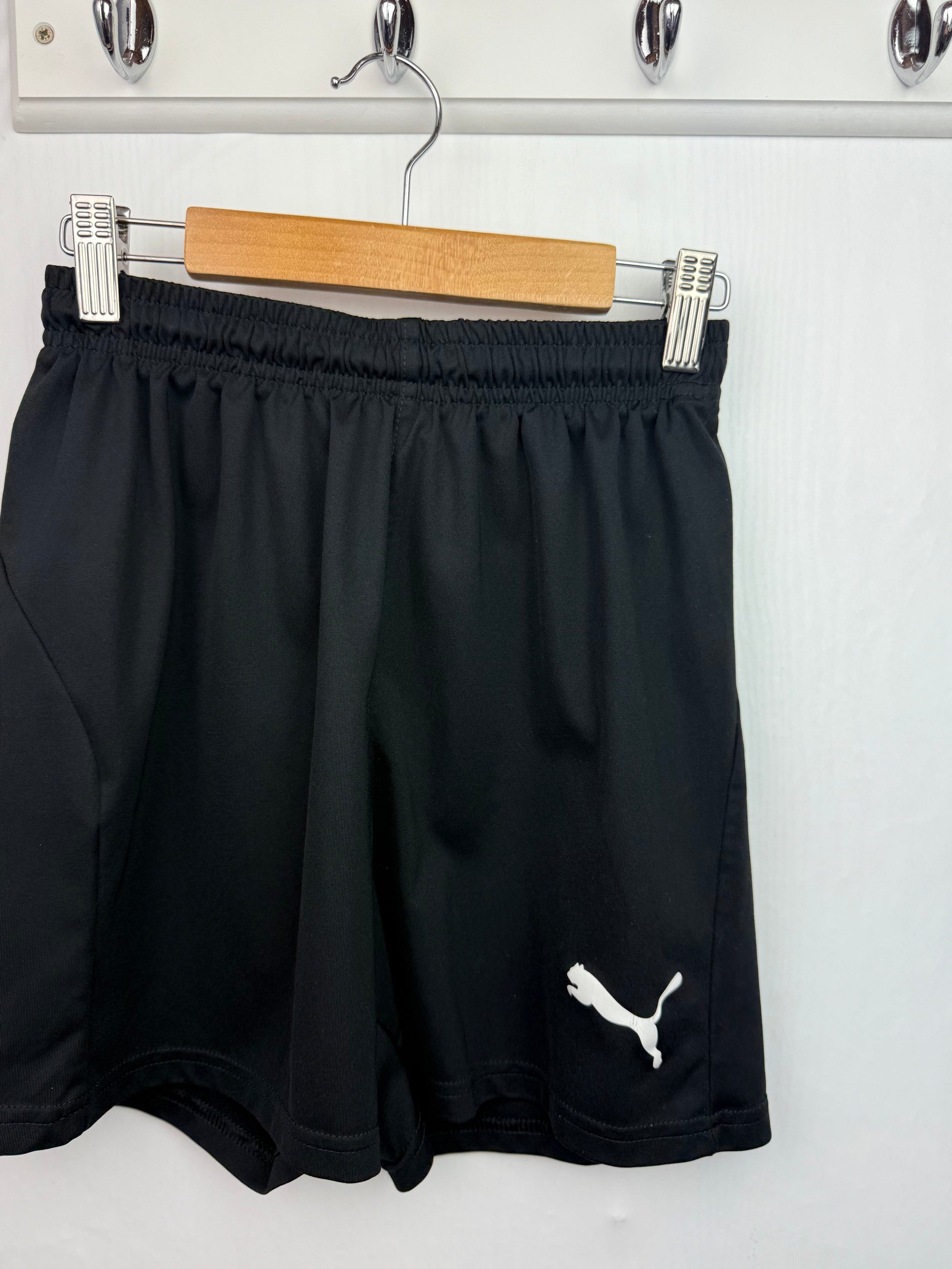 Puma Black Sports Shorts - Unisex 13 - 14 Years - Little Ones Preloved. Second Hand Children's & Preloved Baby, Kids, Girls & Boys Clothes. UK online