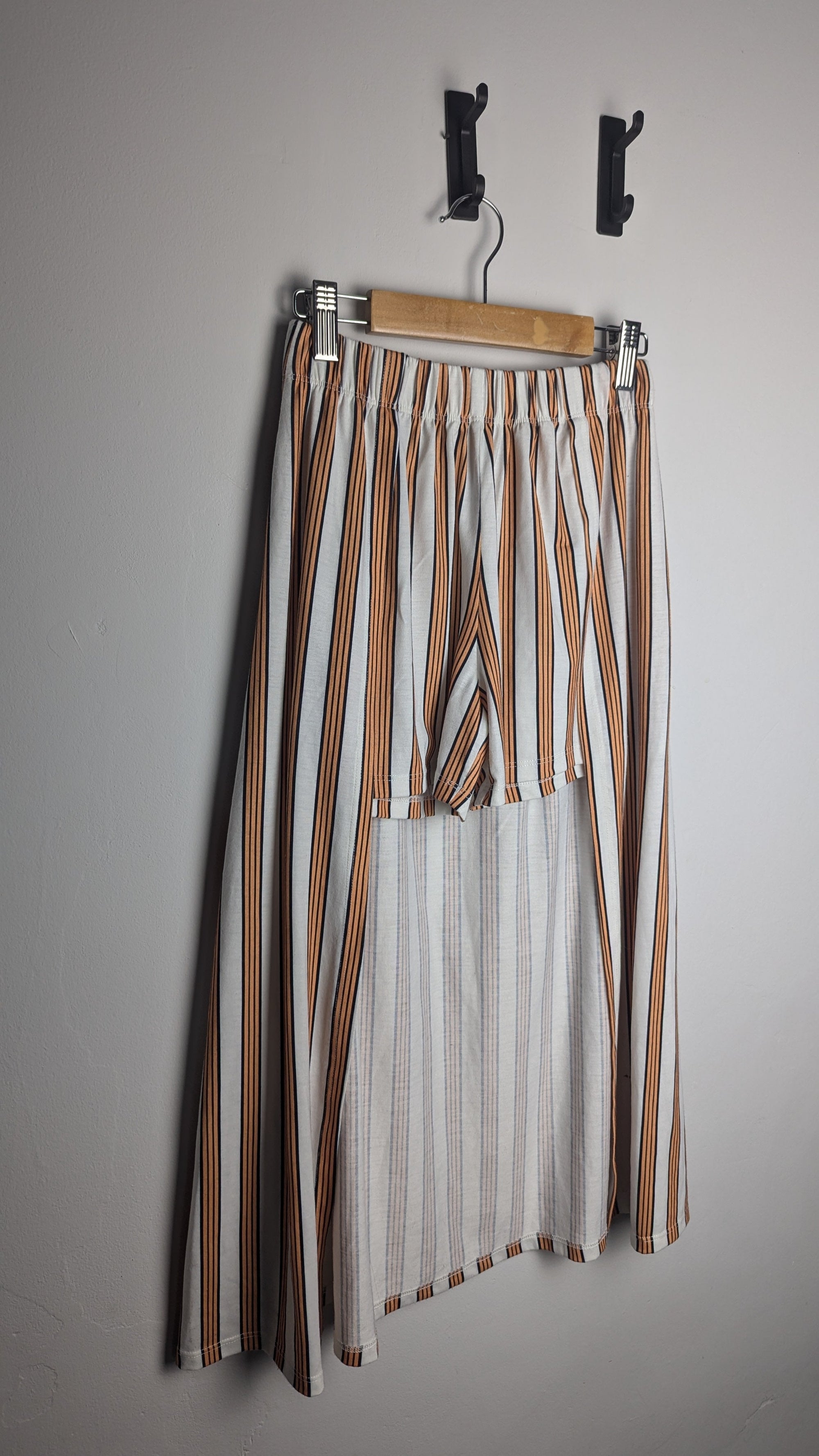 River Island Striped Shorts with Long Skirt Back - Girls 9 - 10 Years - Little Ones Preloved. Second Hand Children's & Preloved Baby, Kids, Girls & Boys Clothes. UK online