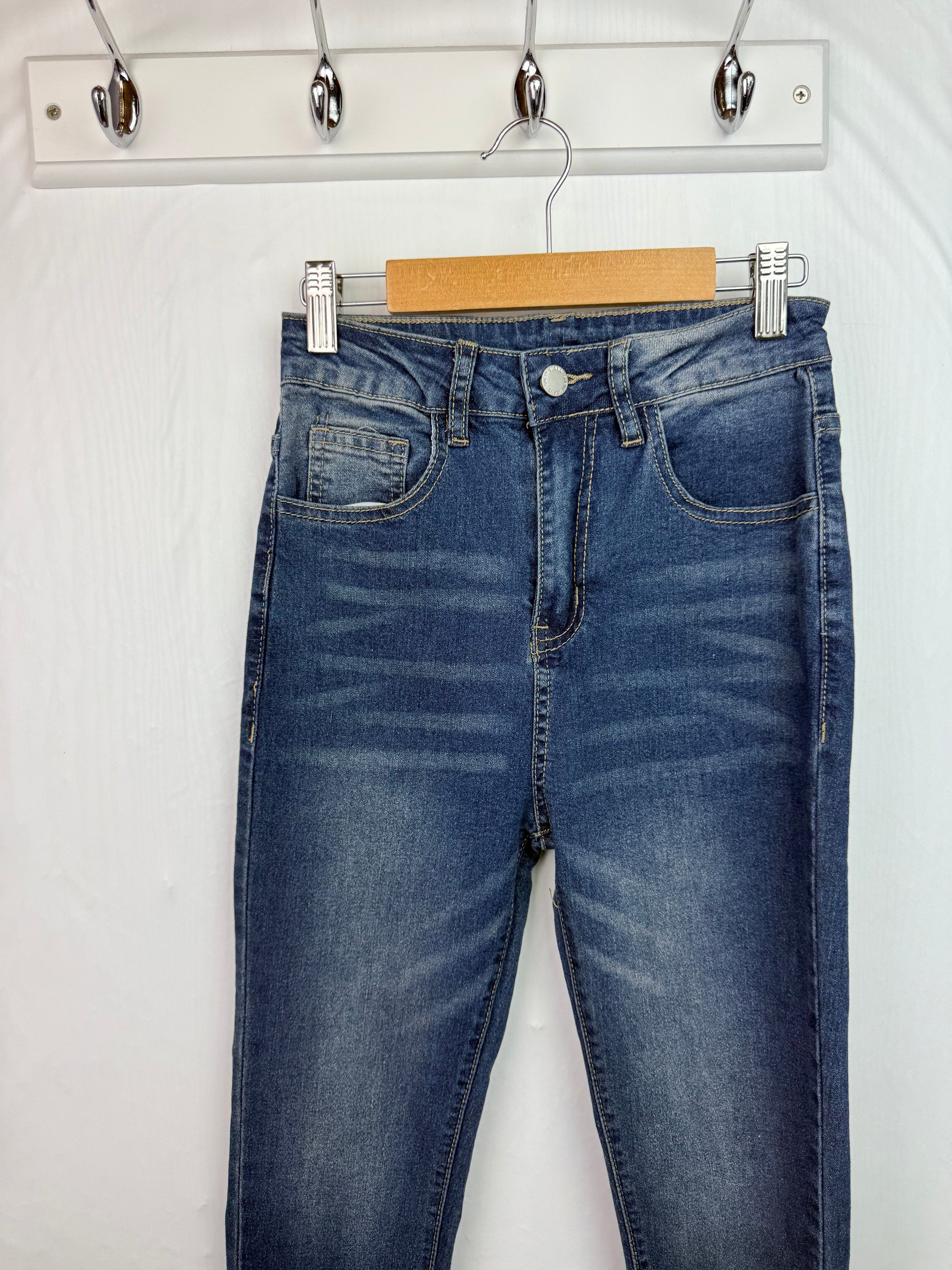 Shein Teen Denim Jeans - Girls 13 Years - Little Ones Preloved. Second Hand Children's & Preloved Baby, Kids, Girls & Boys Clothes. UK online