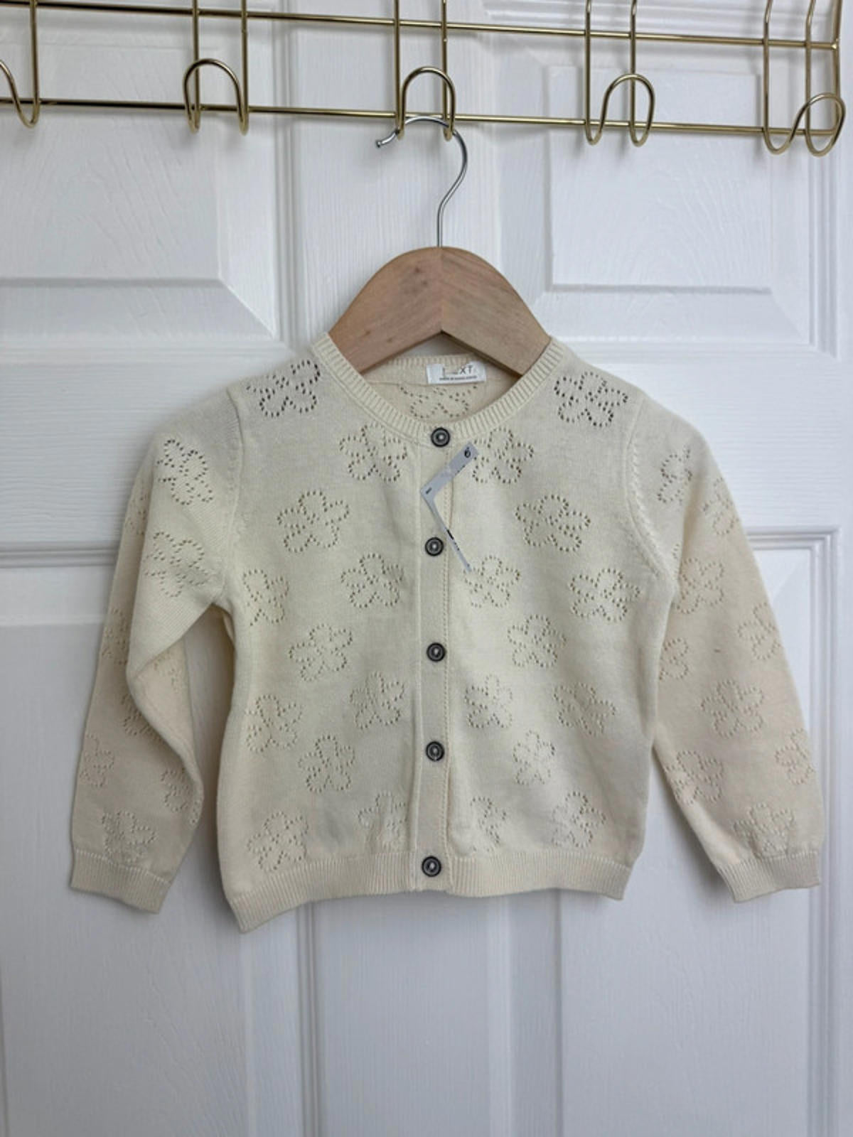 NEW ex-Next Floral Cream Cardigan - Girls 12-18 Months Little Ones Preloved. Preloved Kids & Children’s Gently Used Clothing. Second Hand Baby, Girls & Boys Clothes. UK Postage