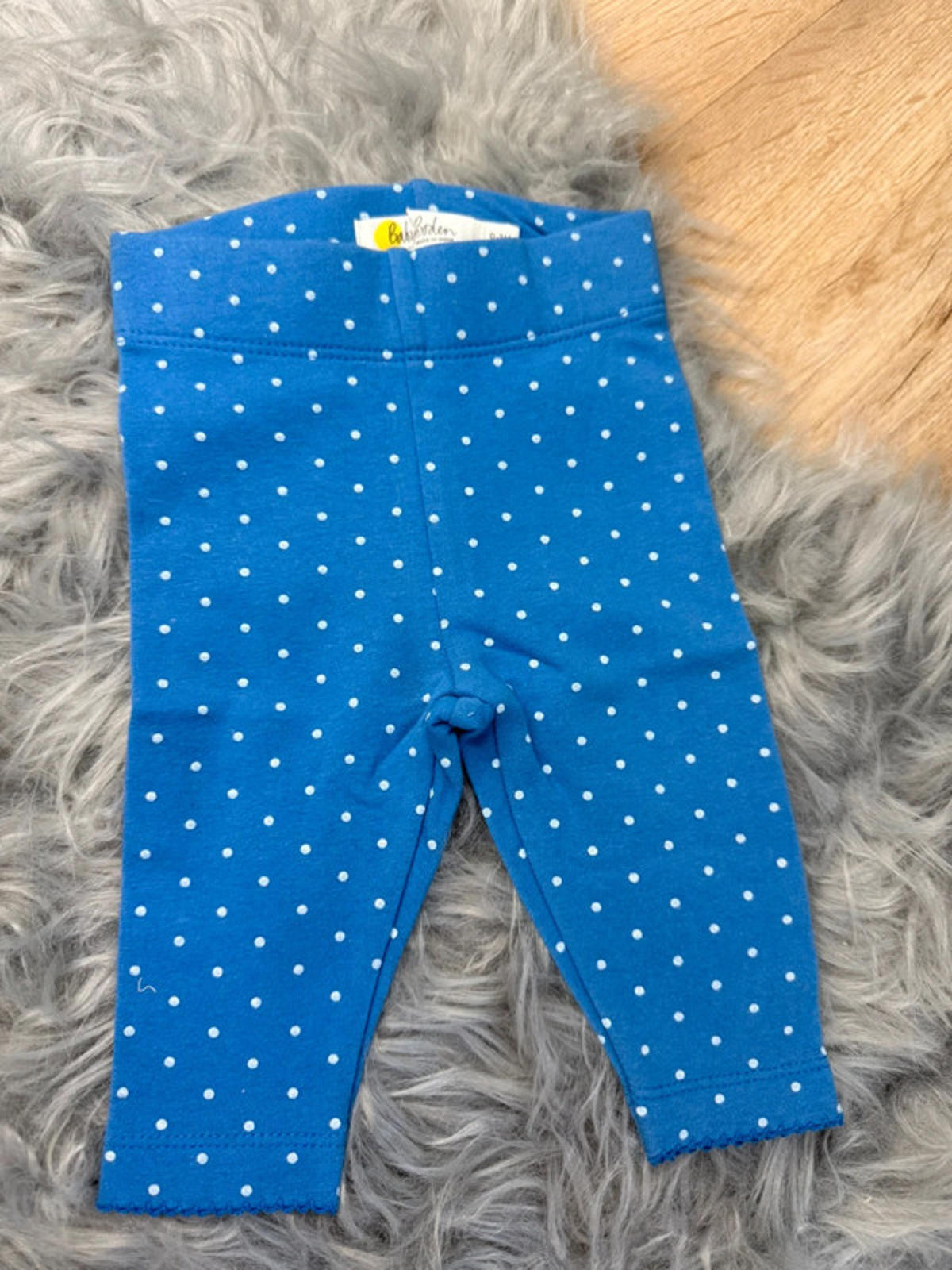 Nwot’s Ex-Boden Blue Spotty Leggings - Girls 0-3 Months Little Ones Preloved. Preloved Kids & Children’s Gently Used Clothing. Second Hand Baby, Girls & Boys Clothes. UK Postage