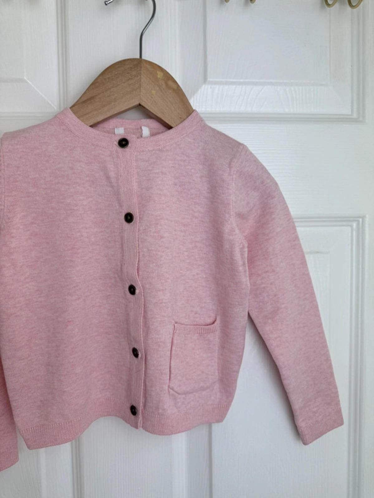 NEW Ex-Next pink fine knit Cardigan - Girls 9-12 Months Little Ones Preloved. Preloved Kids & Children’s Gently Used Clothing. Second Hand Baby, Girls & Boys Clothes. UK Postage