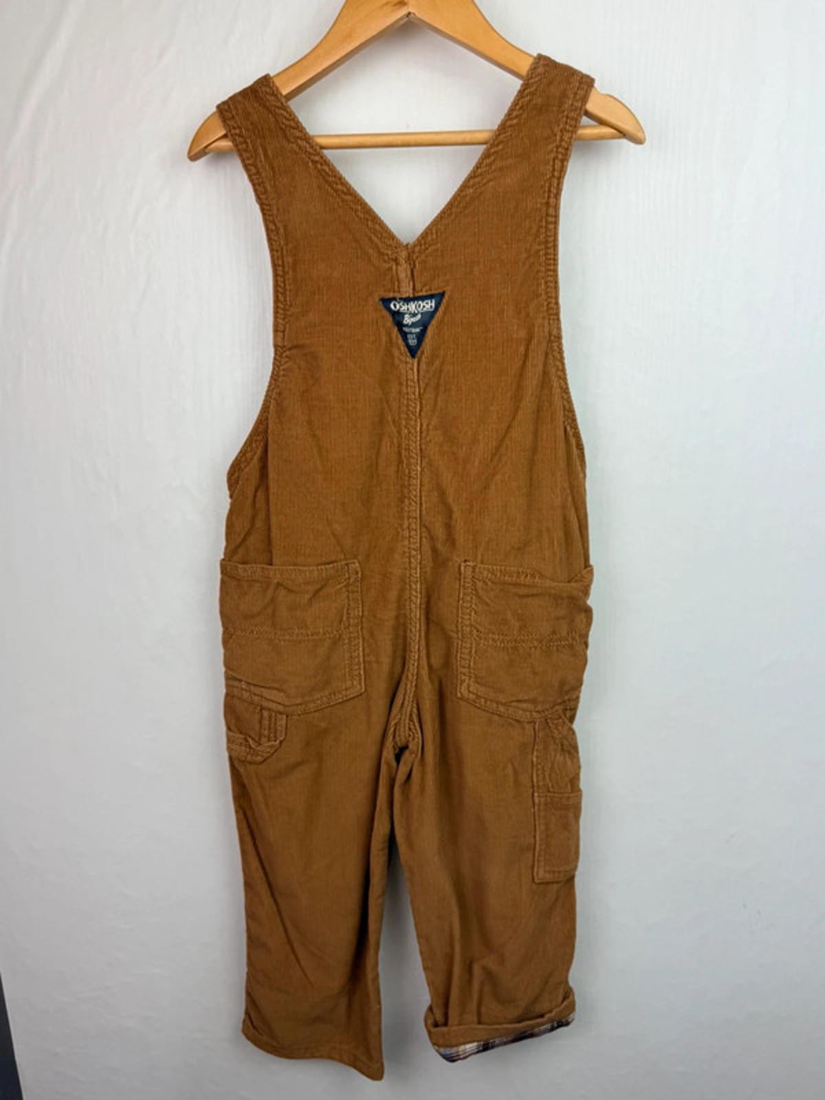 Vintage Oshkosh brown cord dungarees - Size 3T Little Ones Preloved. Preloved Kids & Children’s Gently Used Clothing. Second Hand Baby, Girls & Boys Clothes. UK Postage